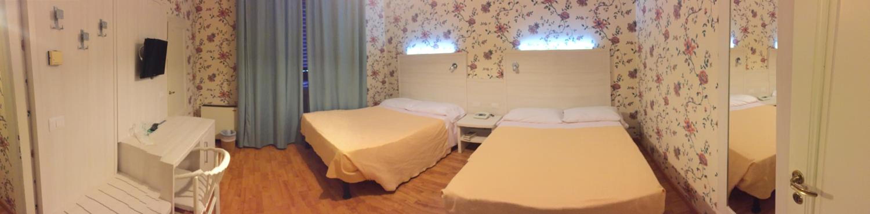 Triple Room - Photo 1