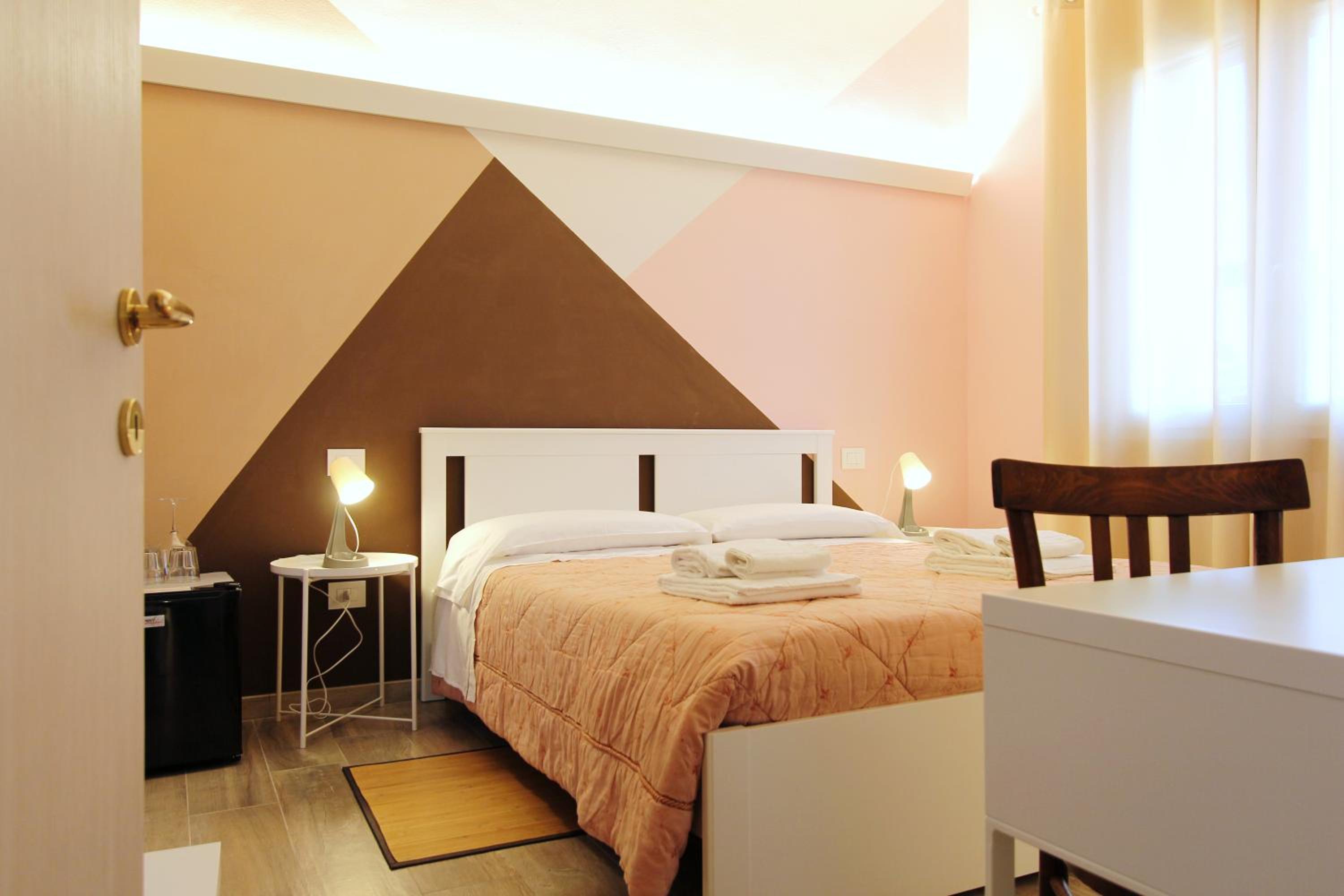 Double Room with Private Bathroom photo 3