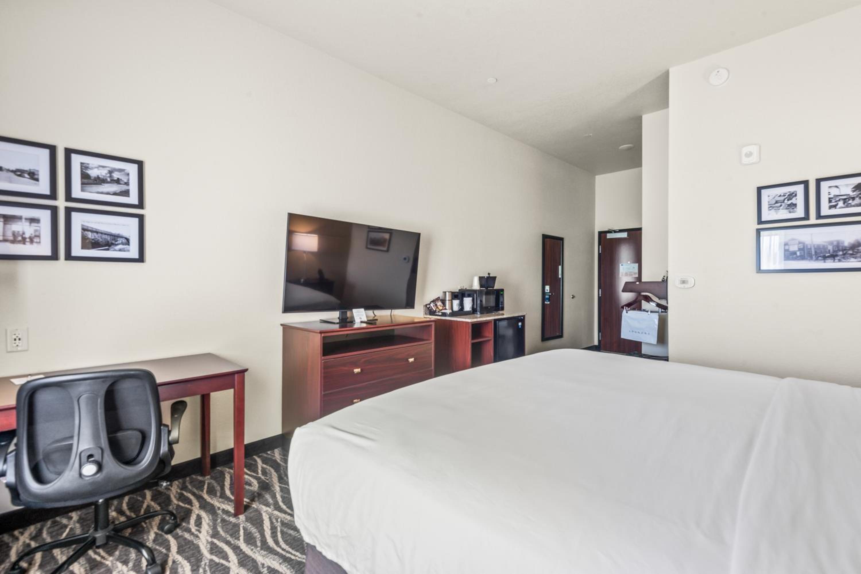 King Room - Disability Access - Photo 3