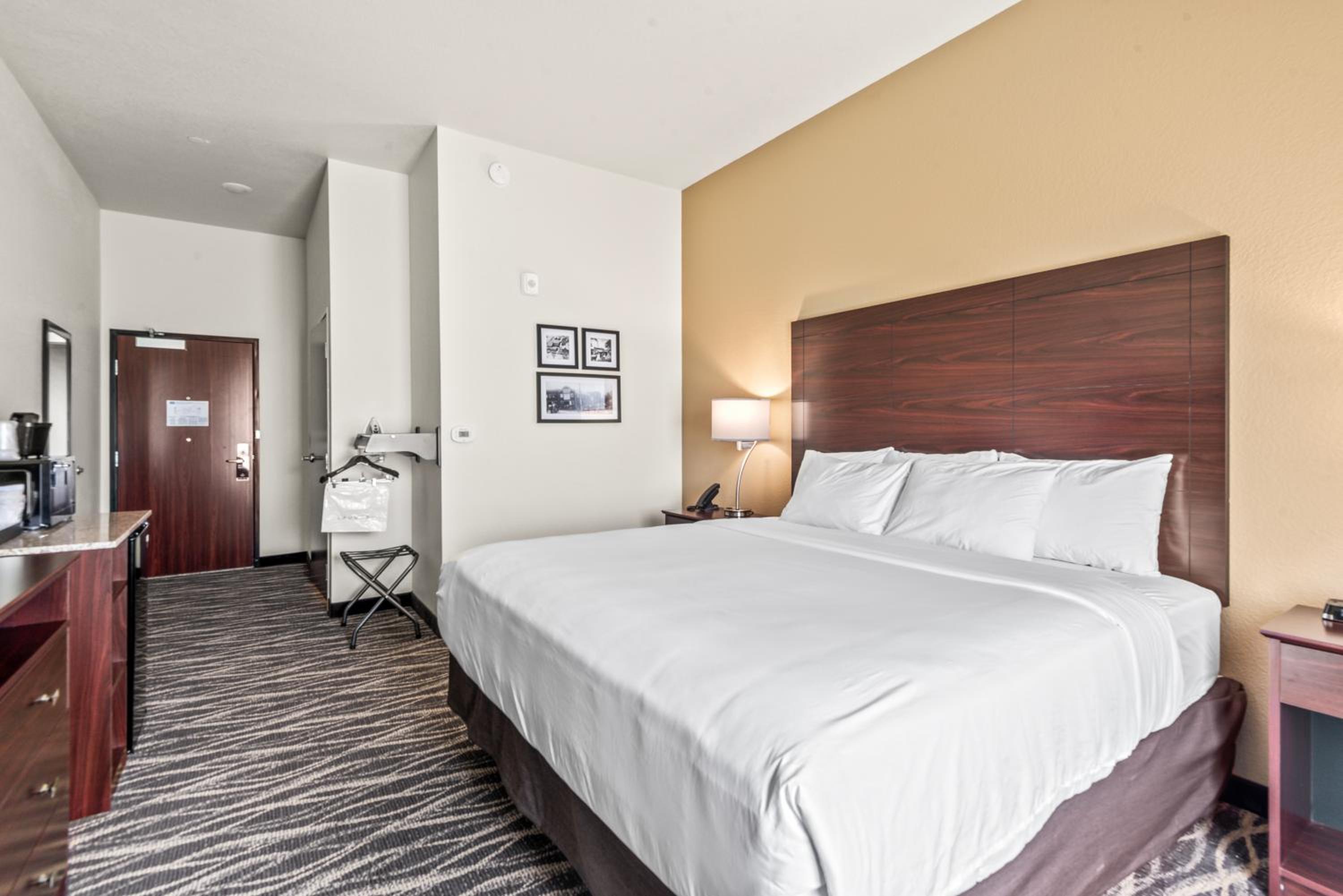 King Room - Disability Access - Photo 2
