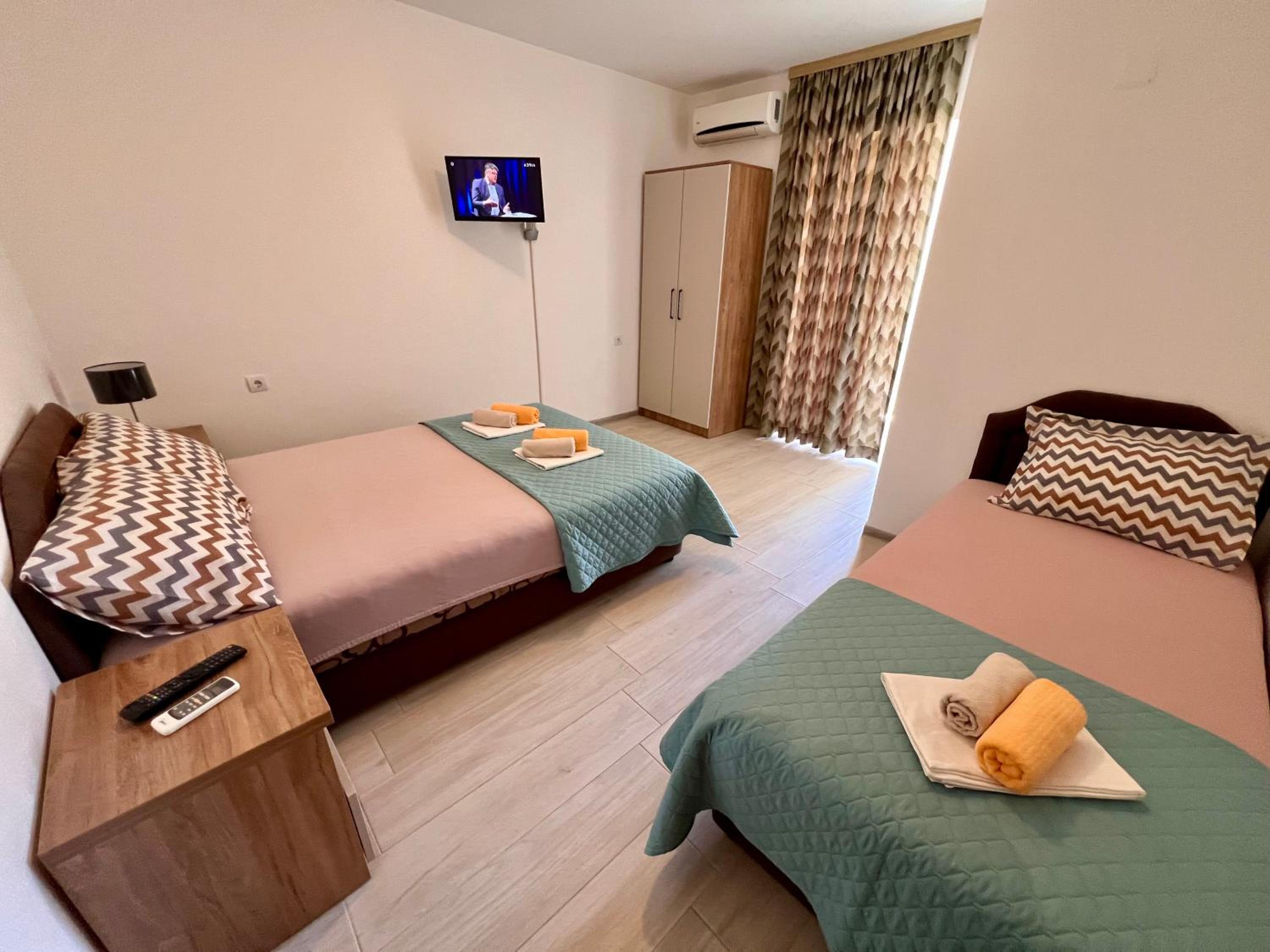 Studio with Balcony ( 3 Adults )