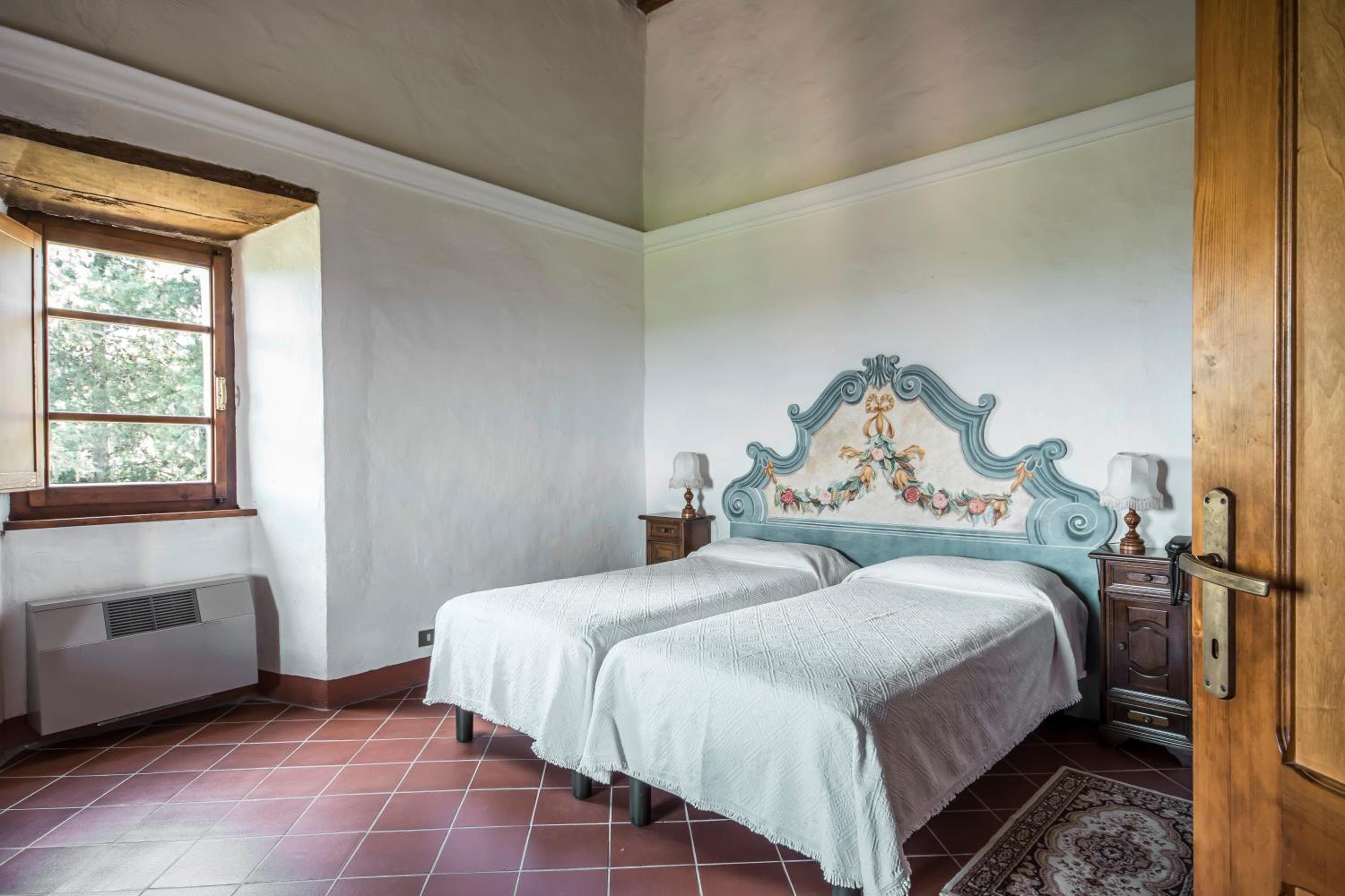 Two-Bedroom Apartment with View photo 1