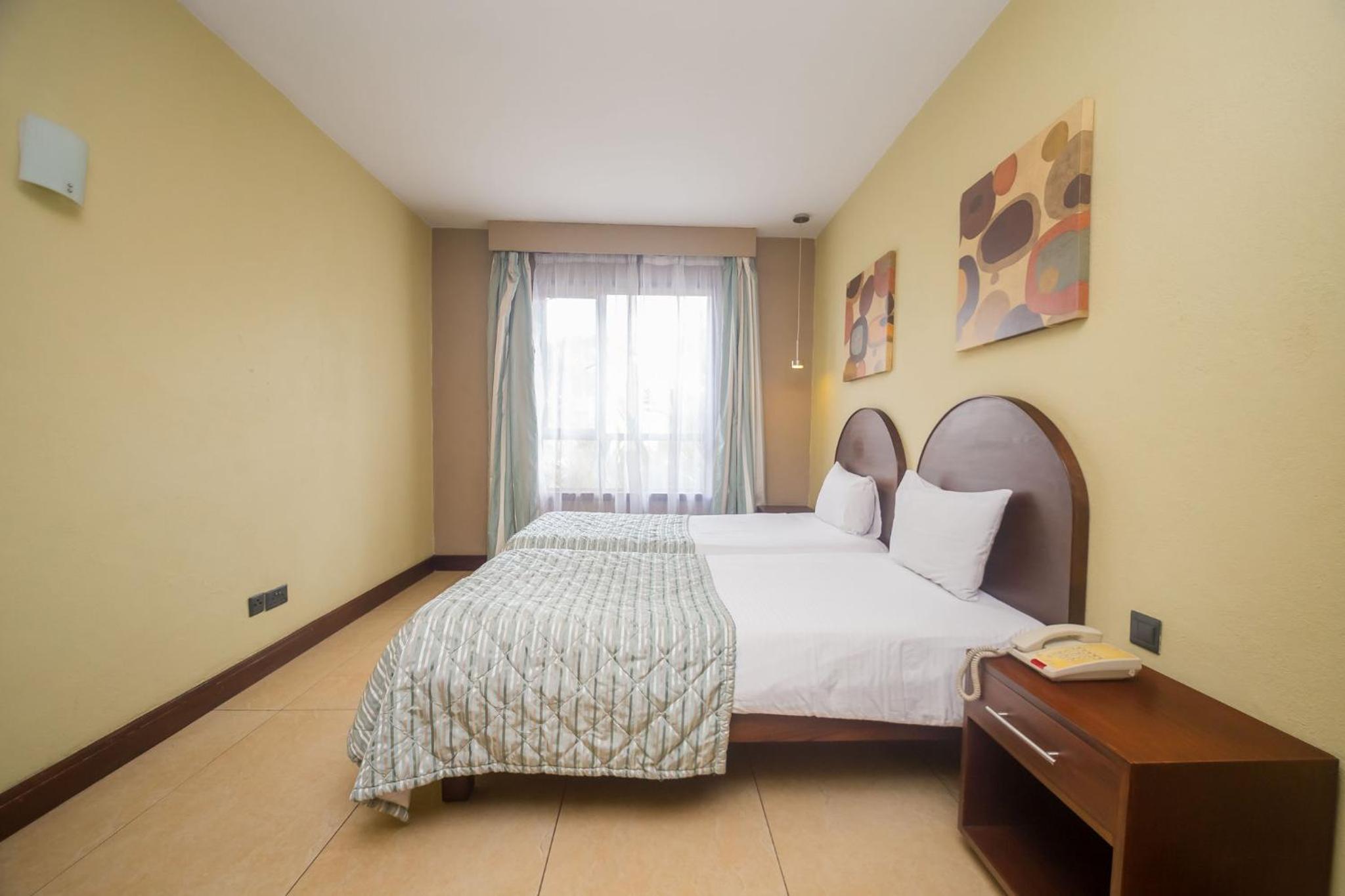 Two-Bedroom Apartment - Photo 15
