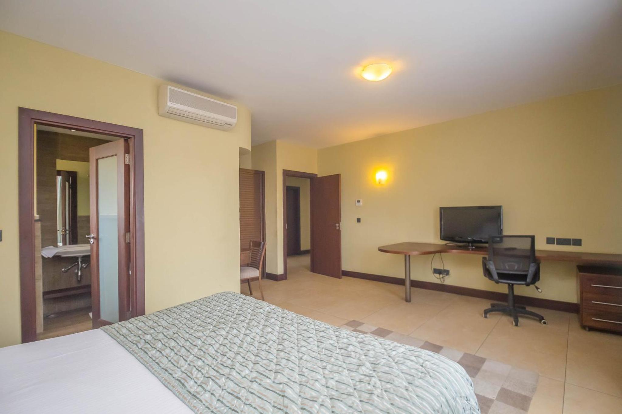 Two-Bedroom Apartment - Photo 10