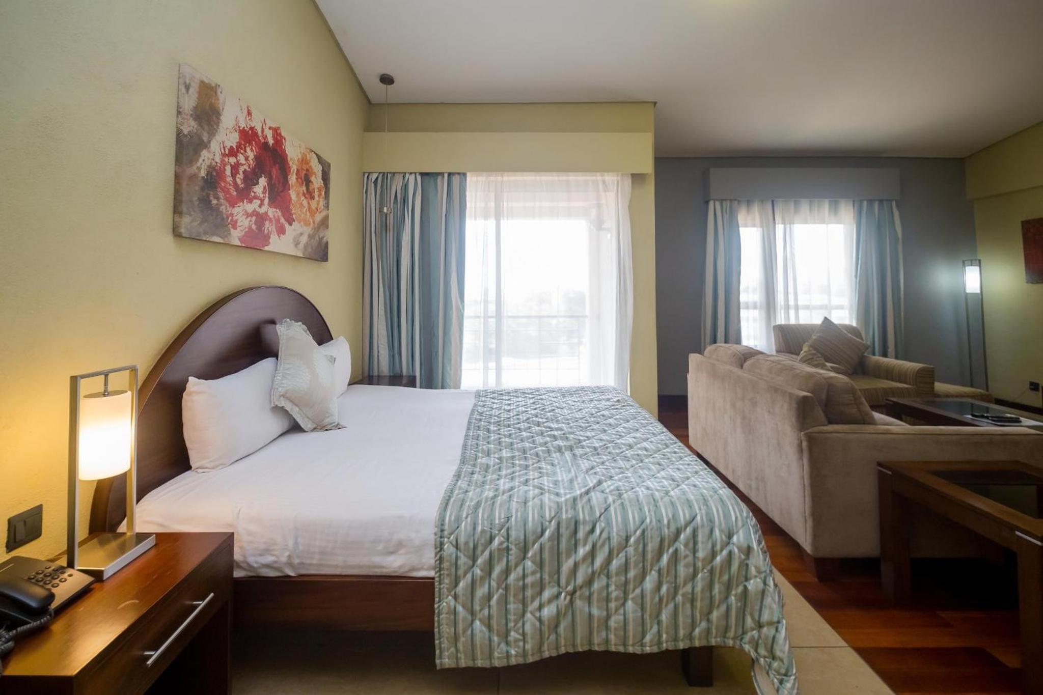 Studio Apartment - Photo 10