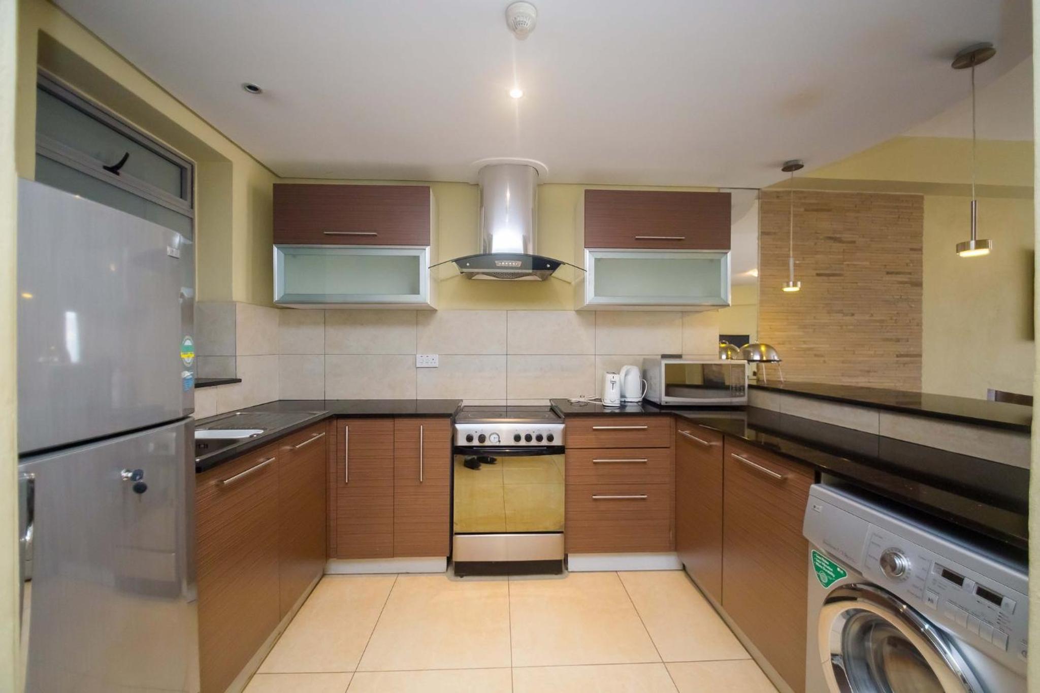 Two-Bedroom Apartment - Photo 20