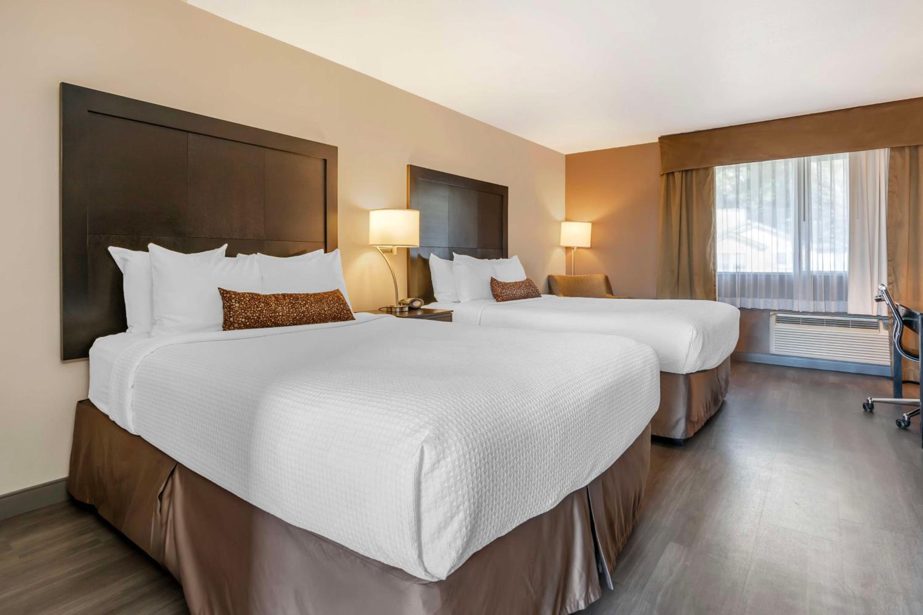 Queen Room with Two Queen Beds