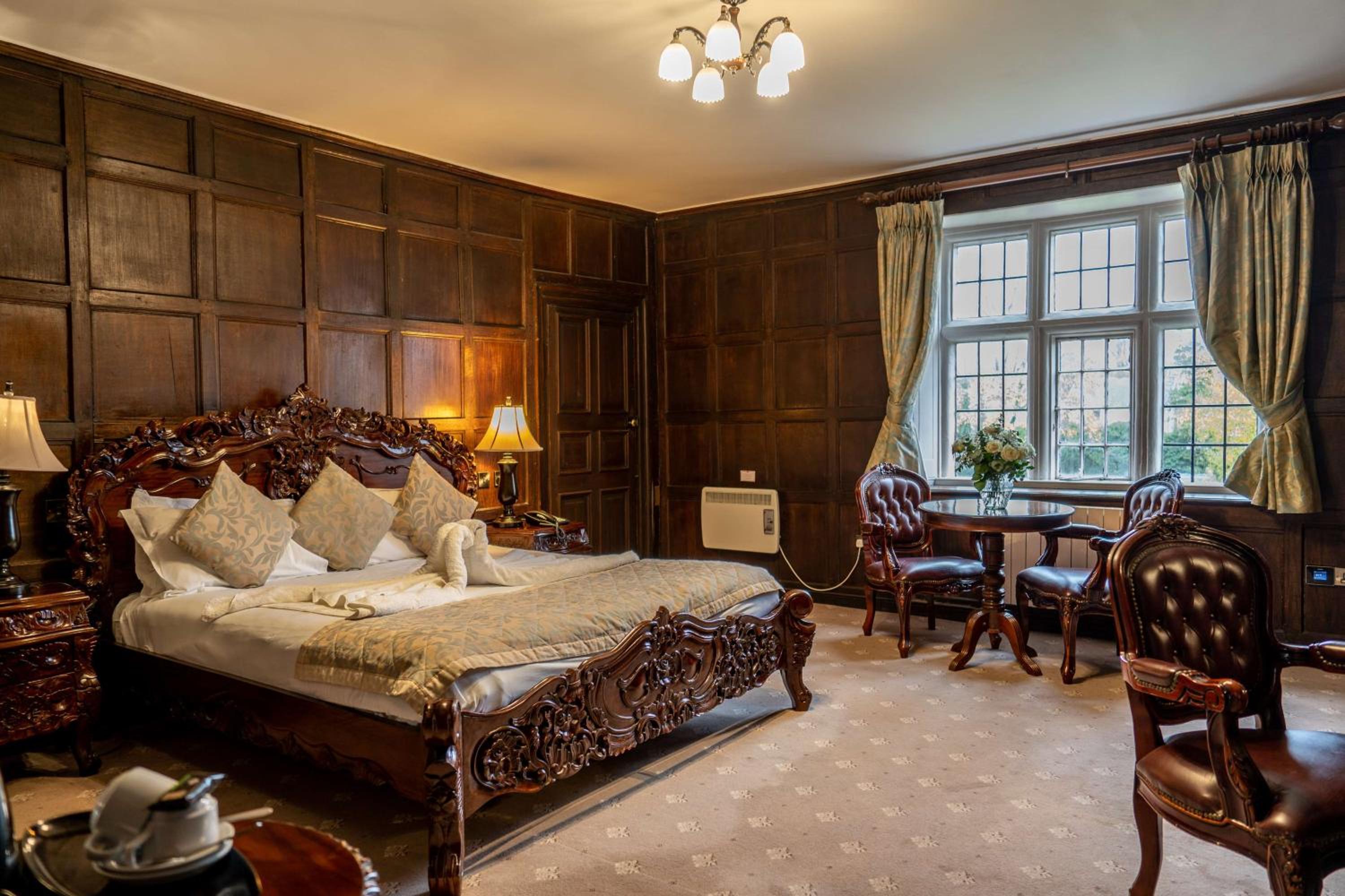 King Suite - Photo 2