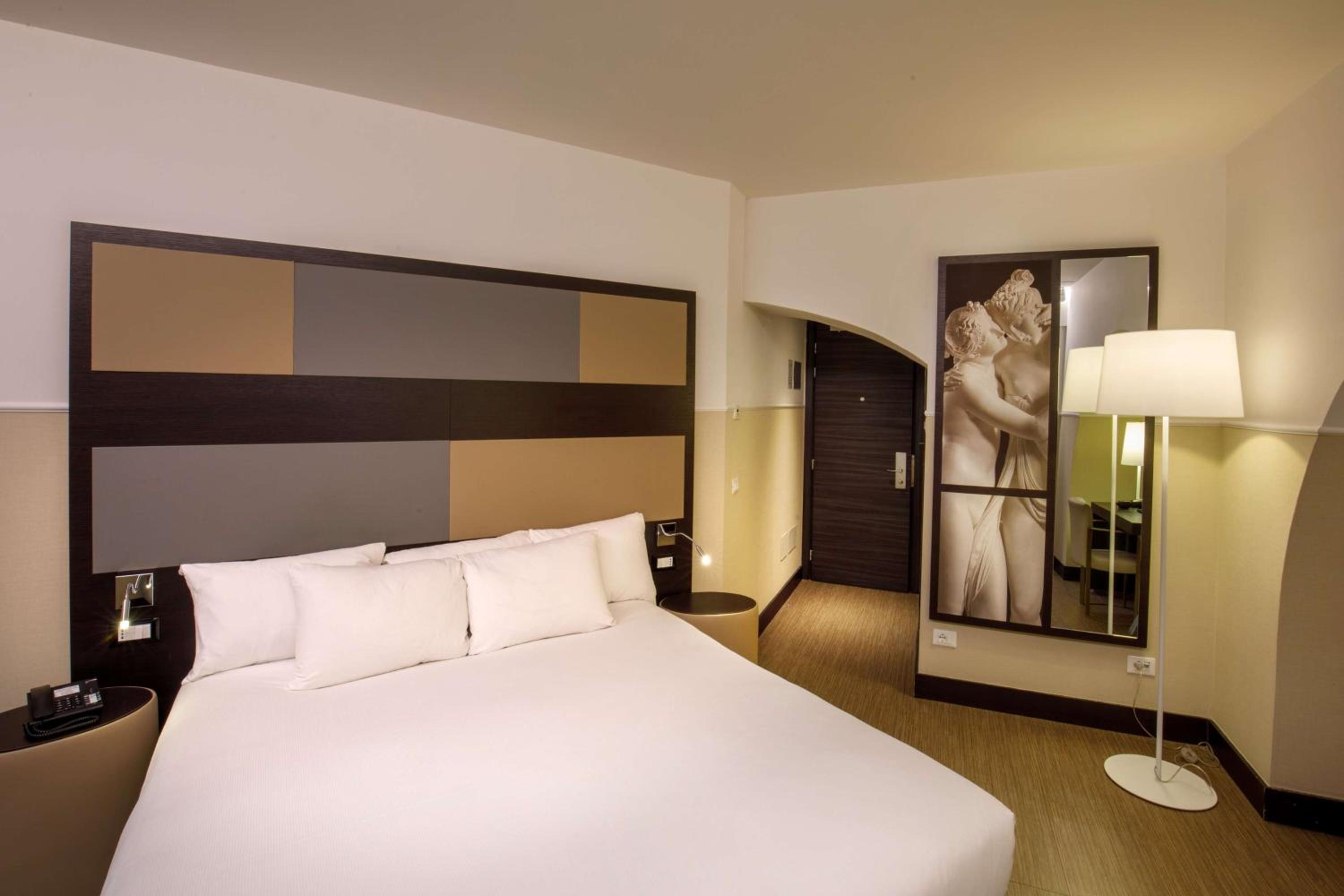 Family Connecting Rooms