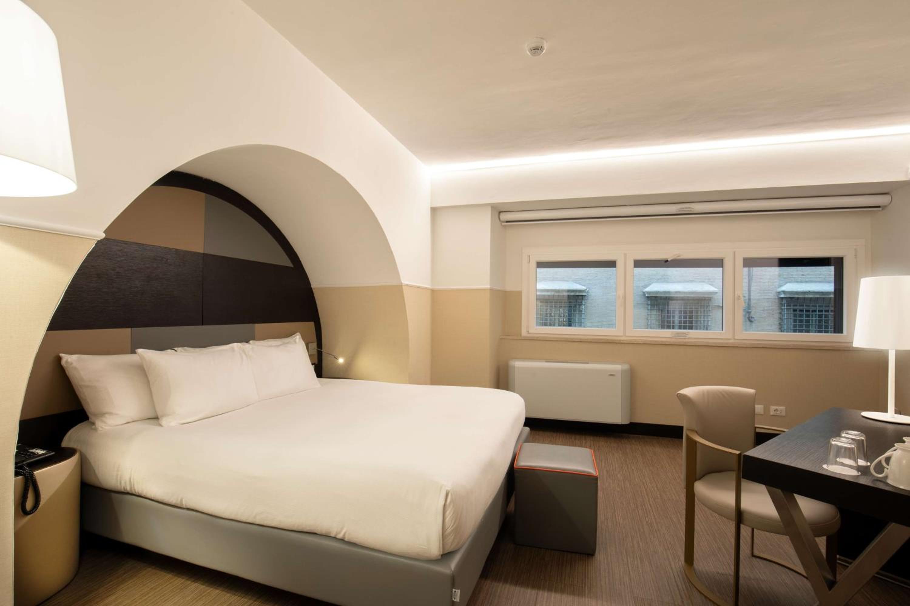 Junior Suite thumbnail 6