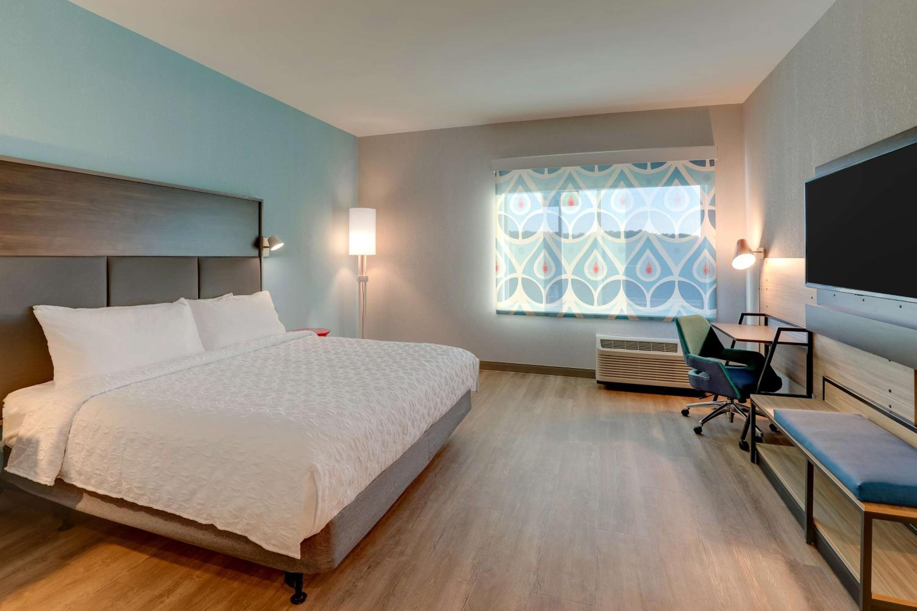 King Room - Hearing Access - Photo 2