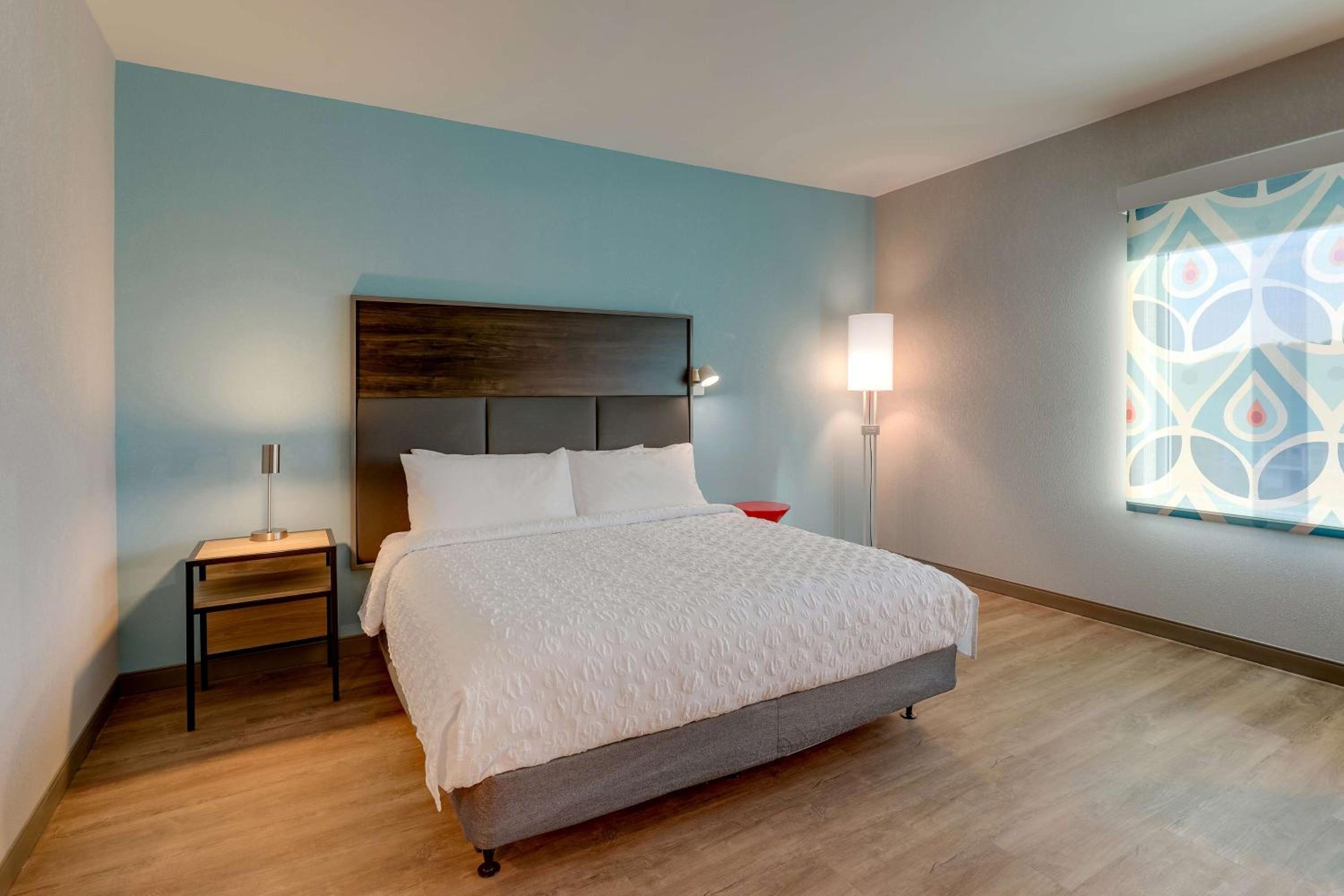 King Room - Hearing Access - Photo 3