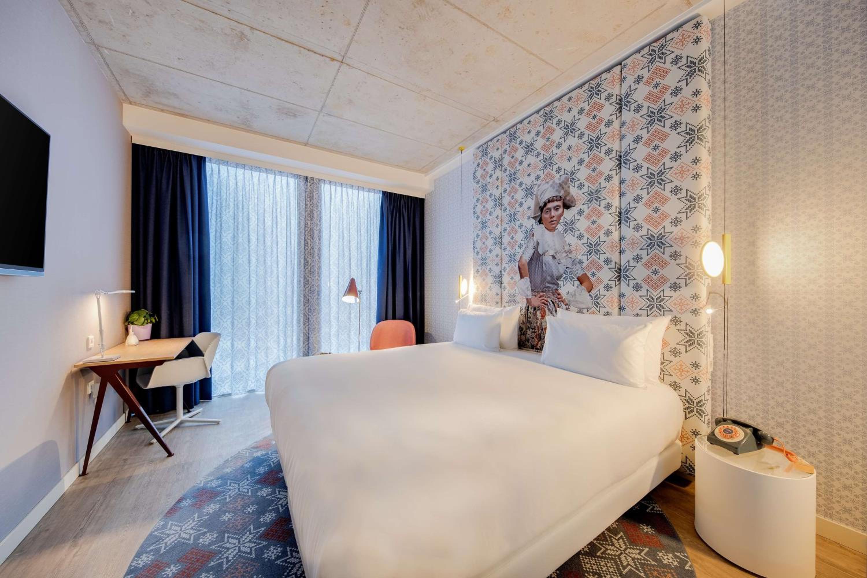 nhow Double or Twin Room - Photo 2