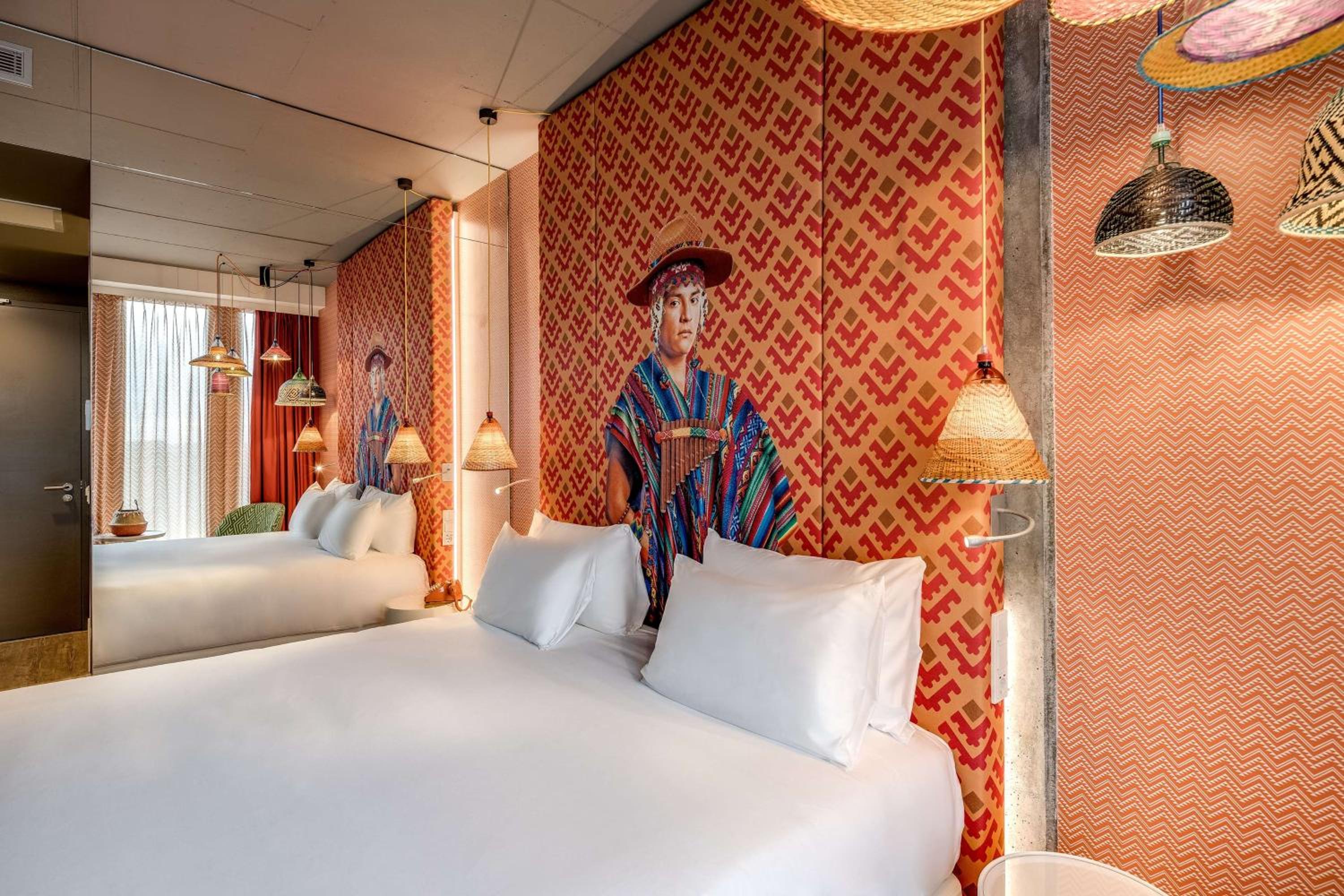 nhow Double or Twin Room - Photo 6