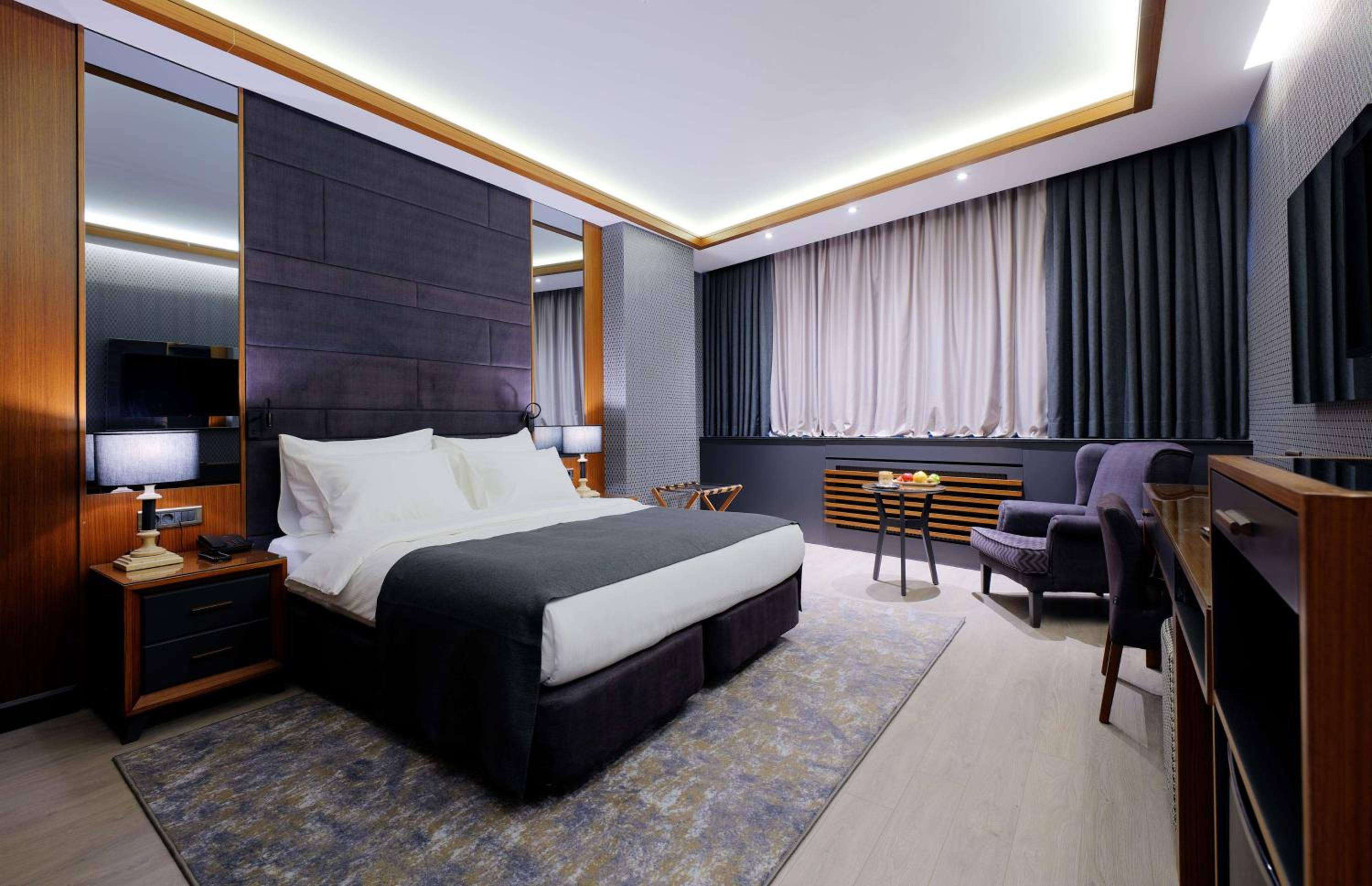 Standard Room - Photo 1