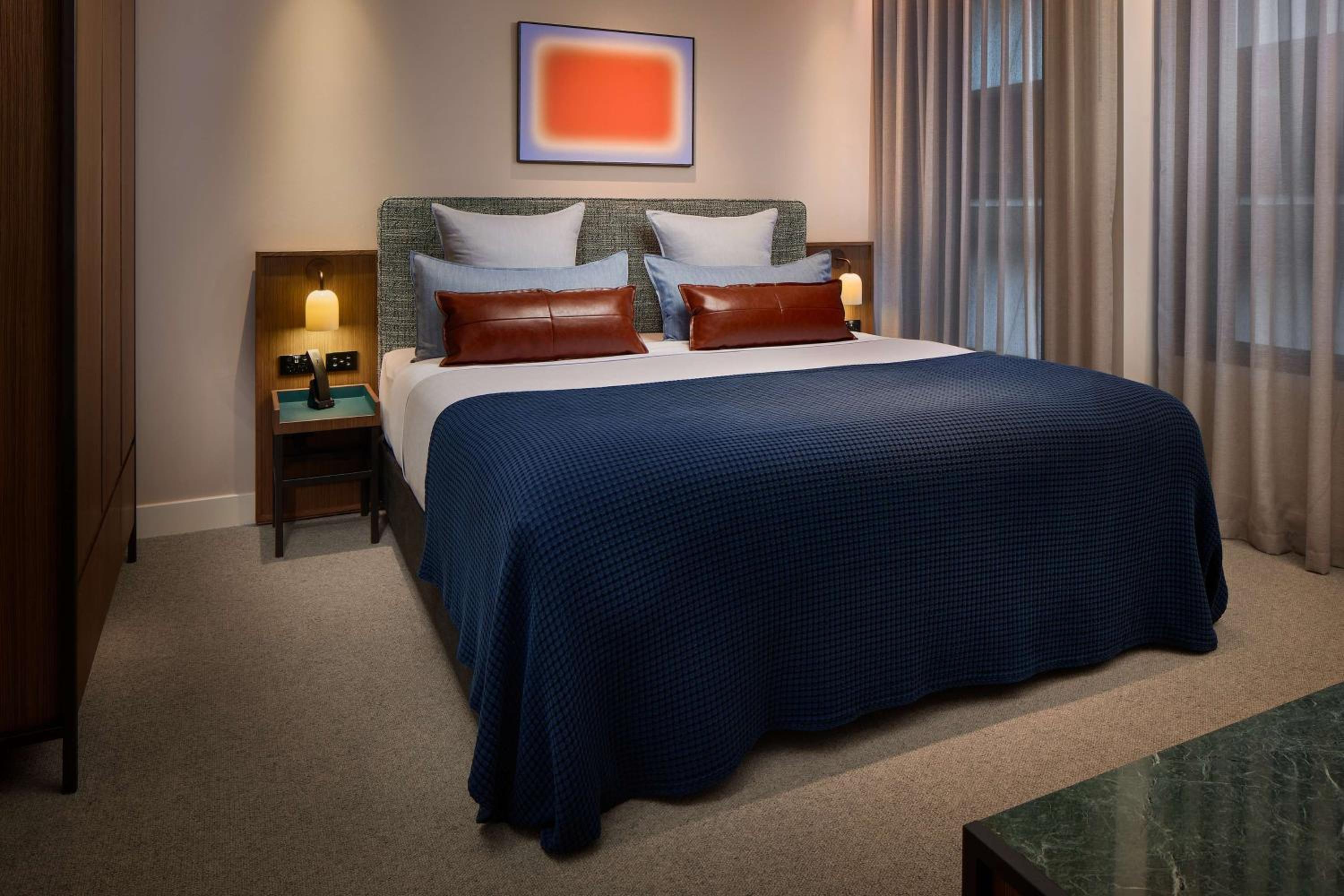 Two-Bedroom Executive Club King Suite - Photo 5