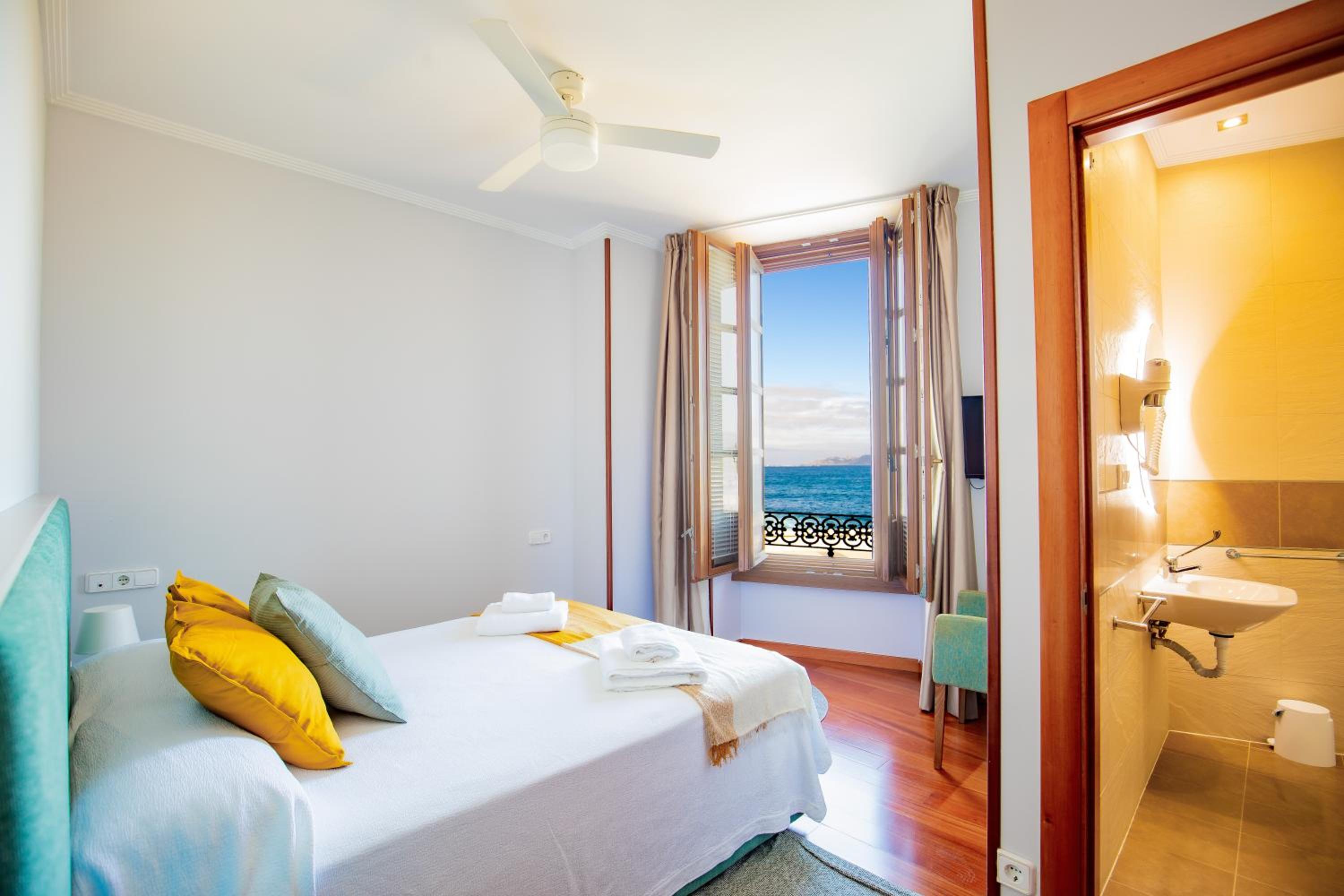 Apartamento con vista al mar