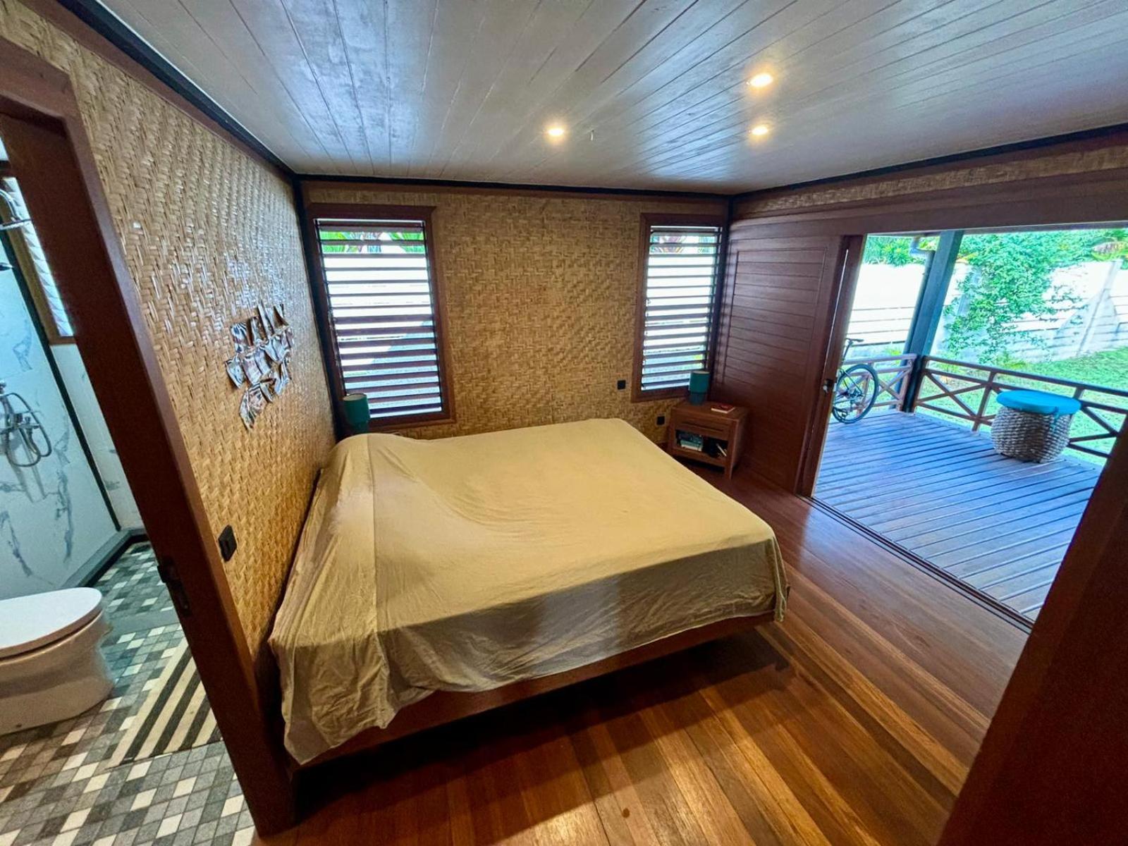 Three-Bedroom Villa photo 2