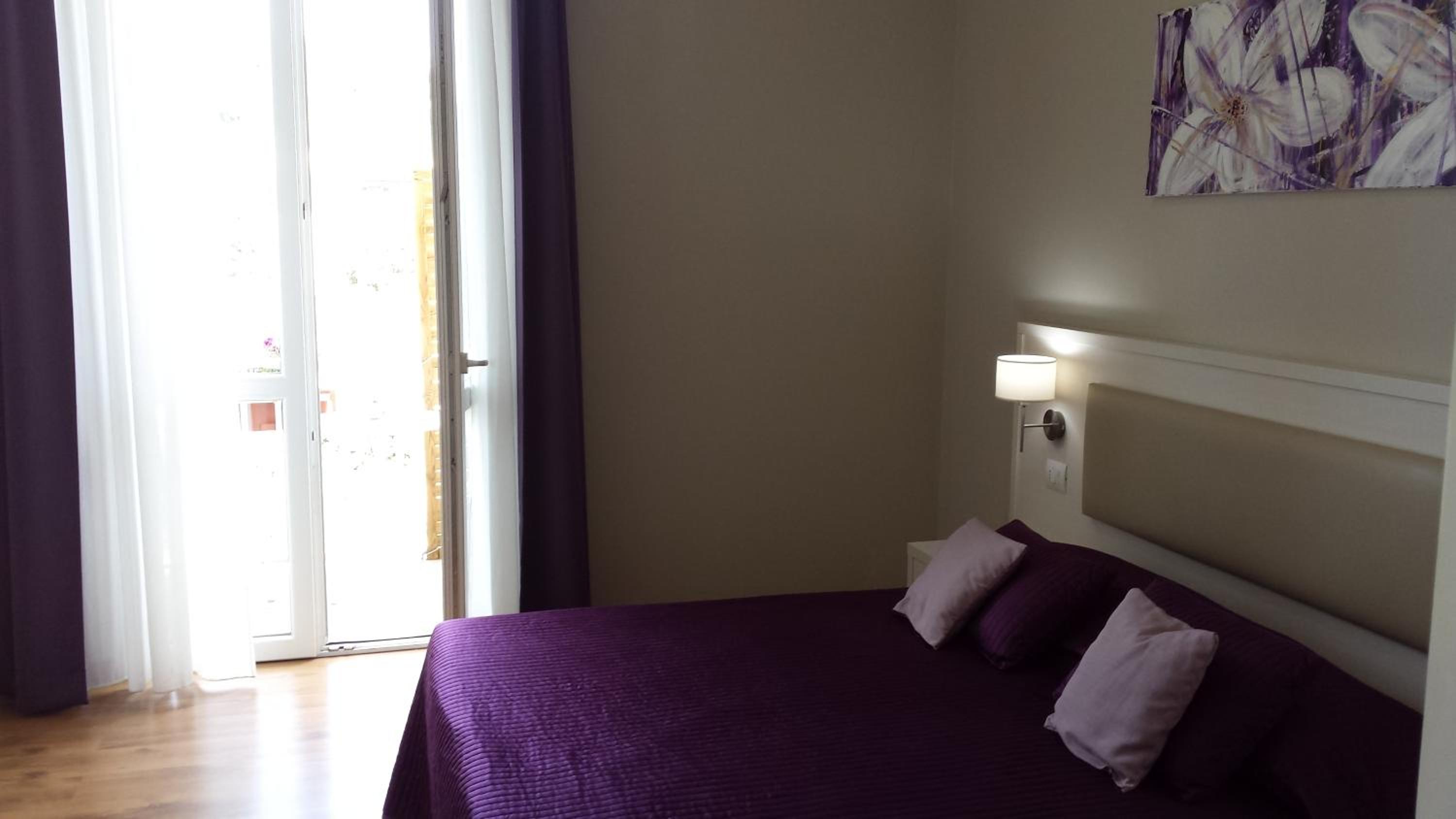 Two-Bedroom Apartment With Balcony photo 2
