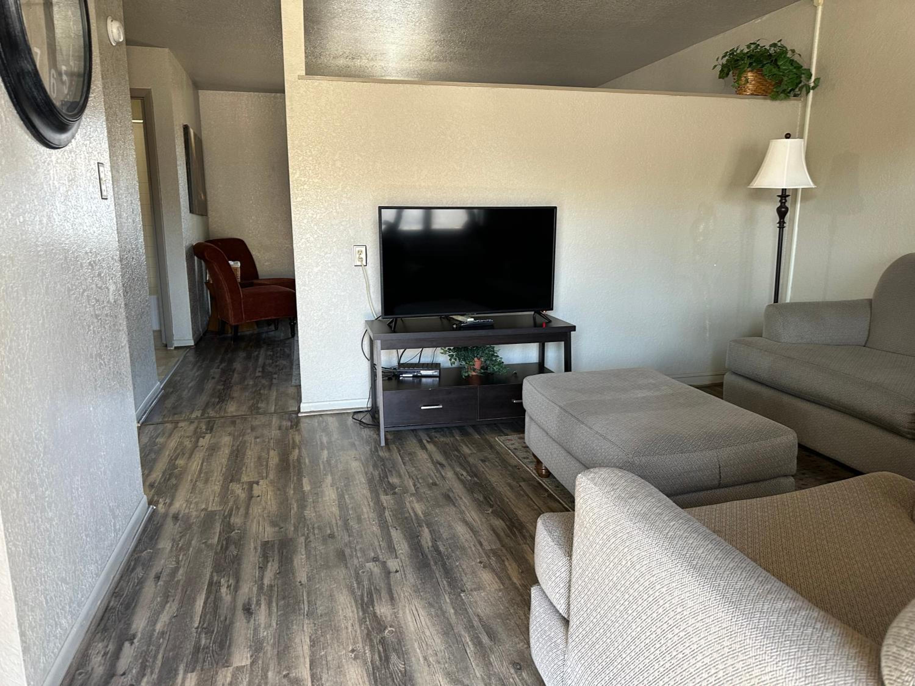 Apartment - Photo 19