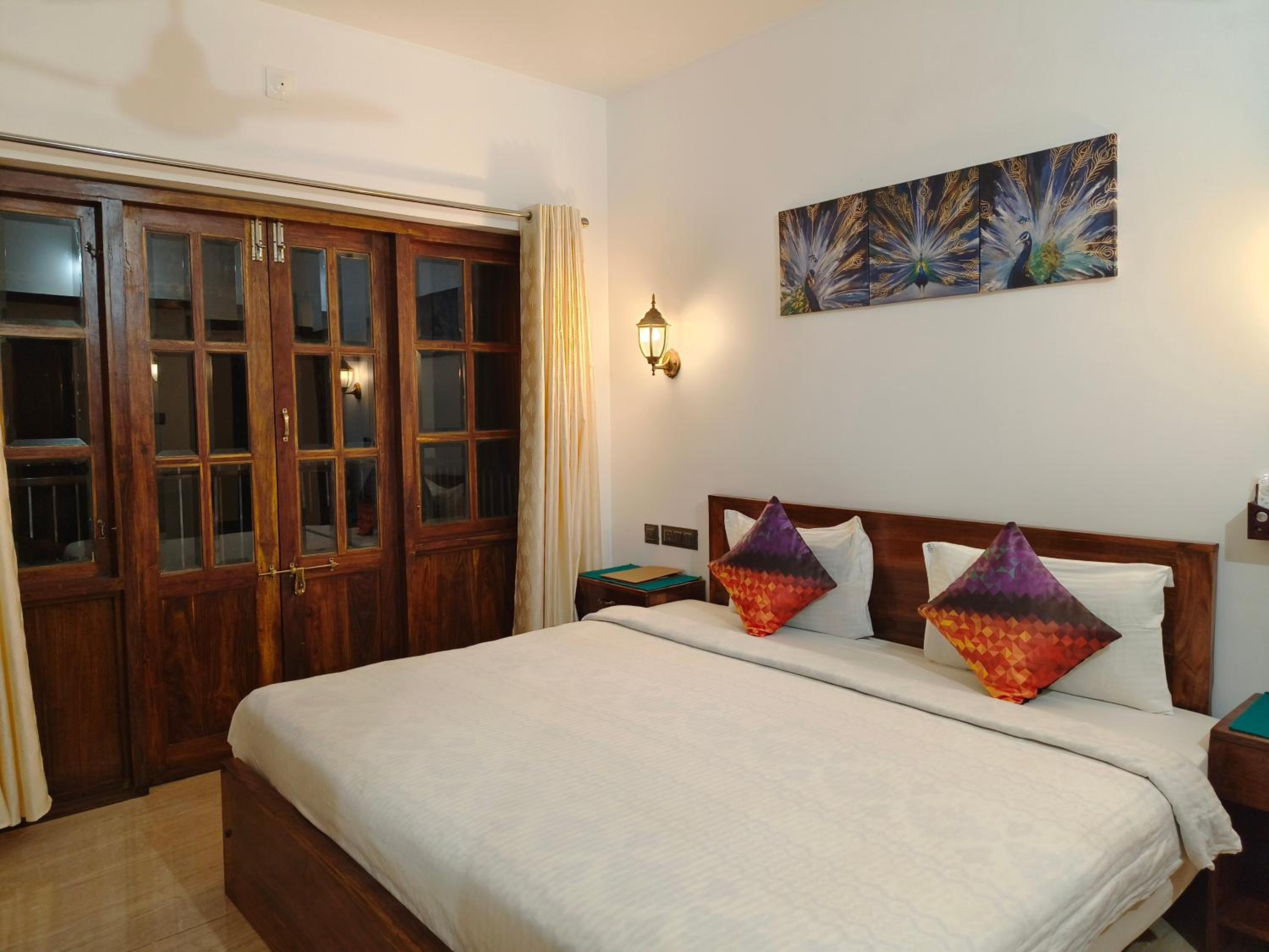 Deluxe Double Room with Balcony