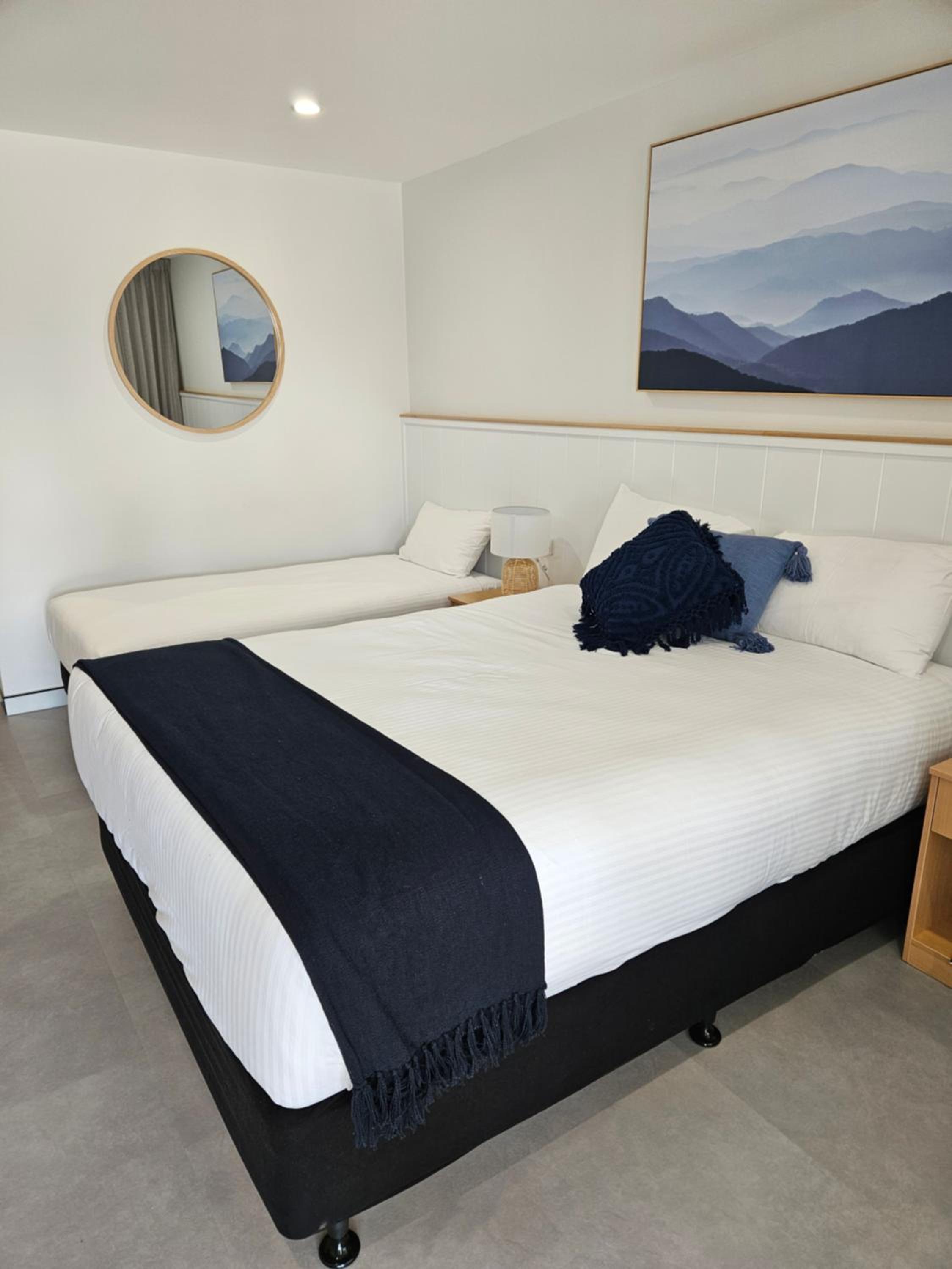 Deluxe Twin Room - Photo 4