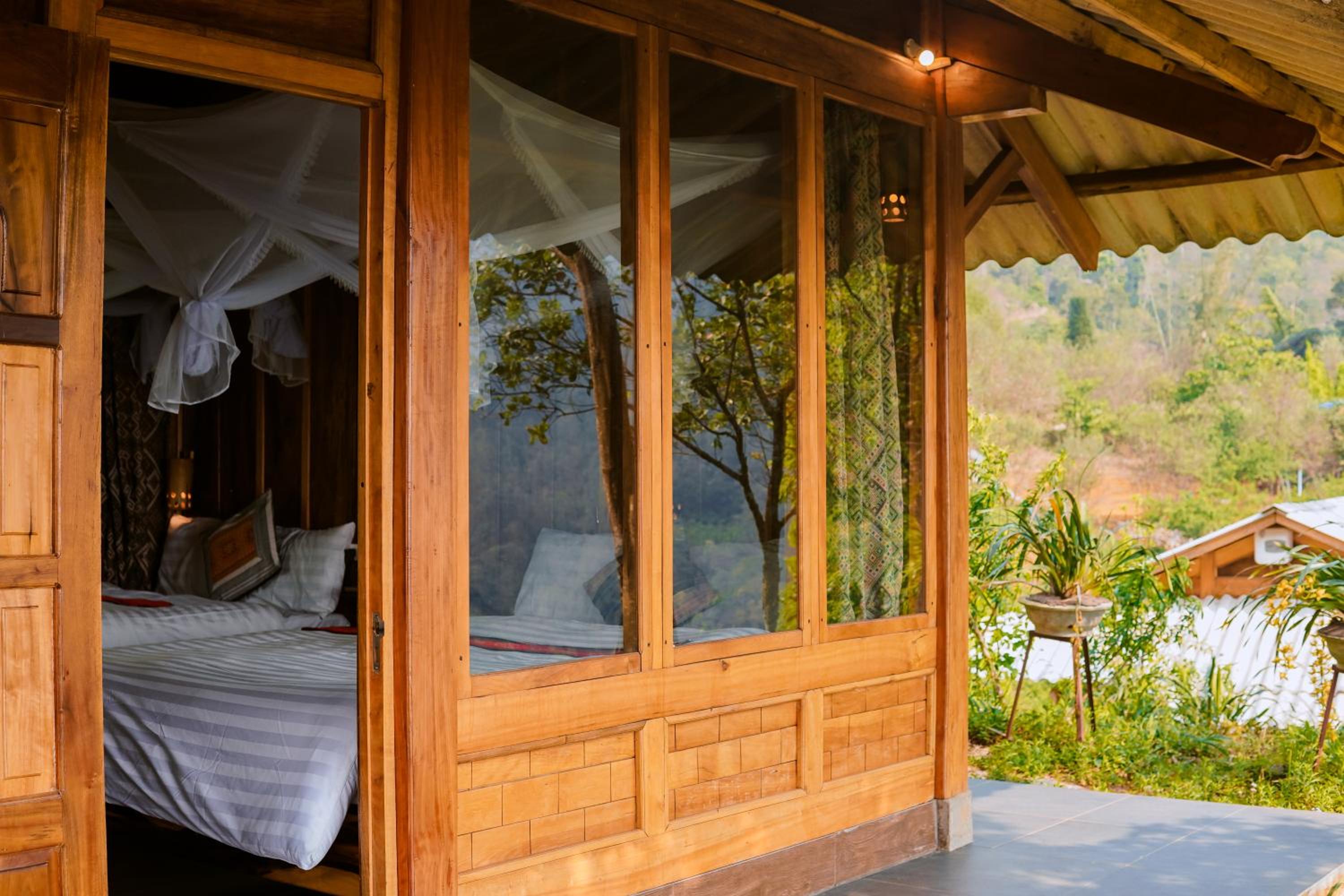Deluxe Bungalow With Garden View photo 1