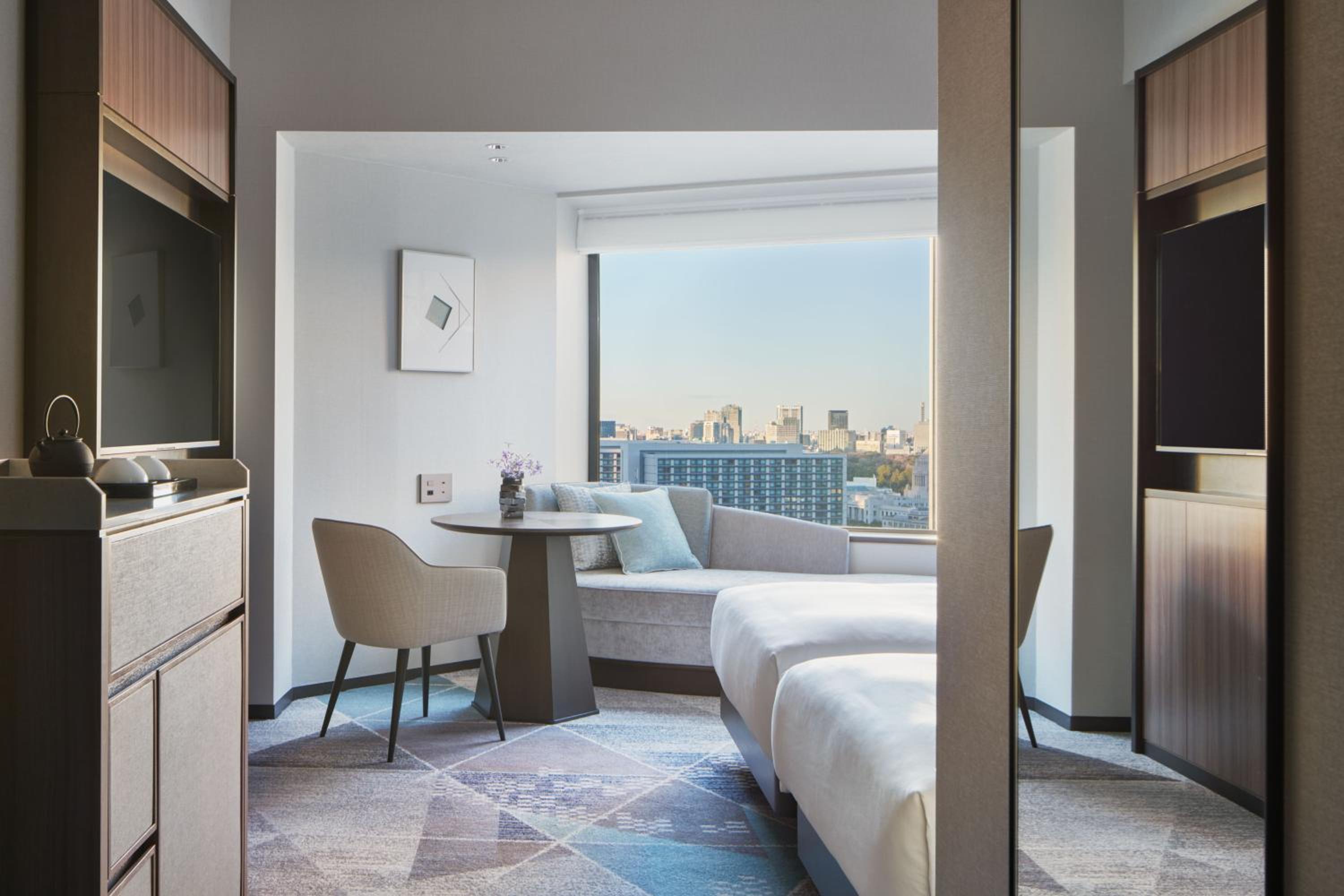 2 Single Beds Premium On High Floor