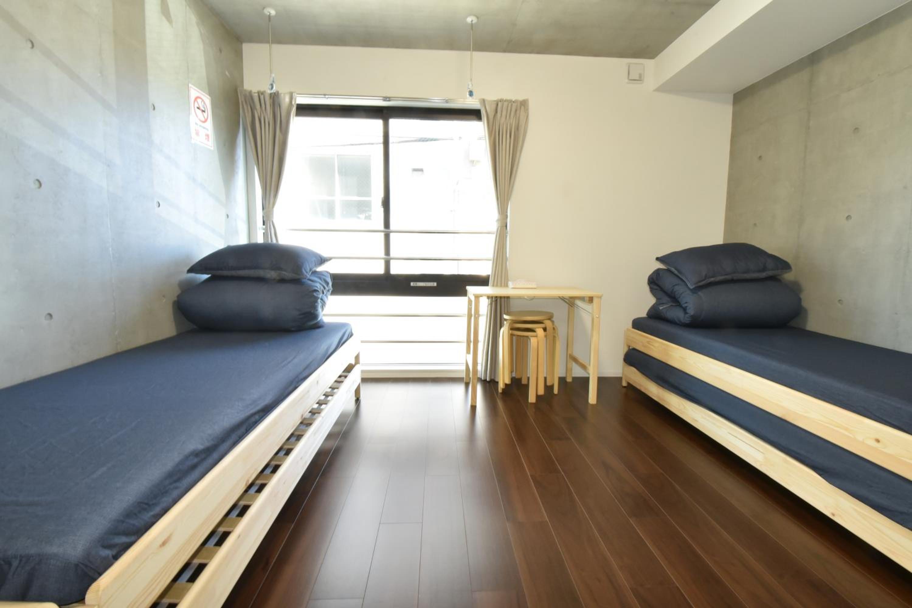 Apartment photo 2