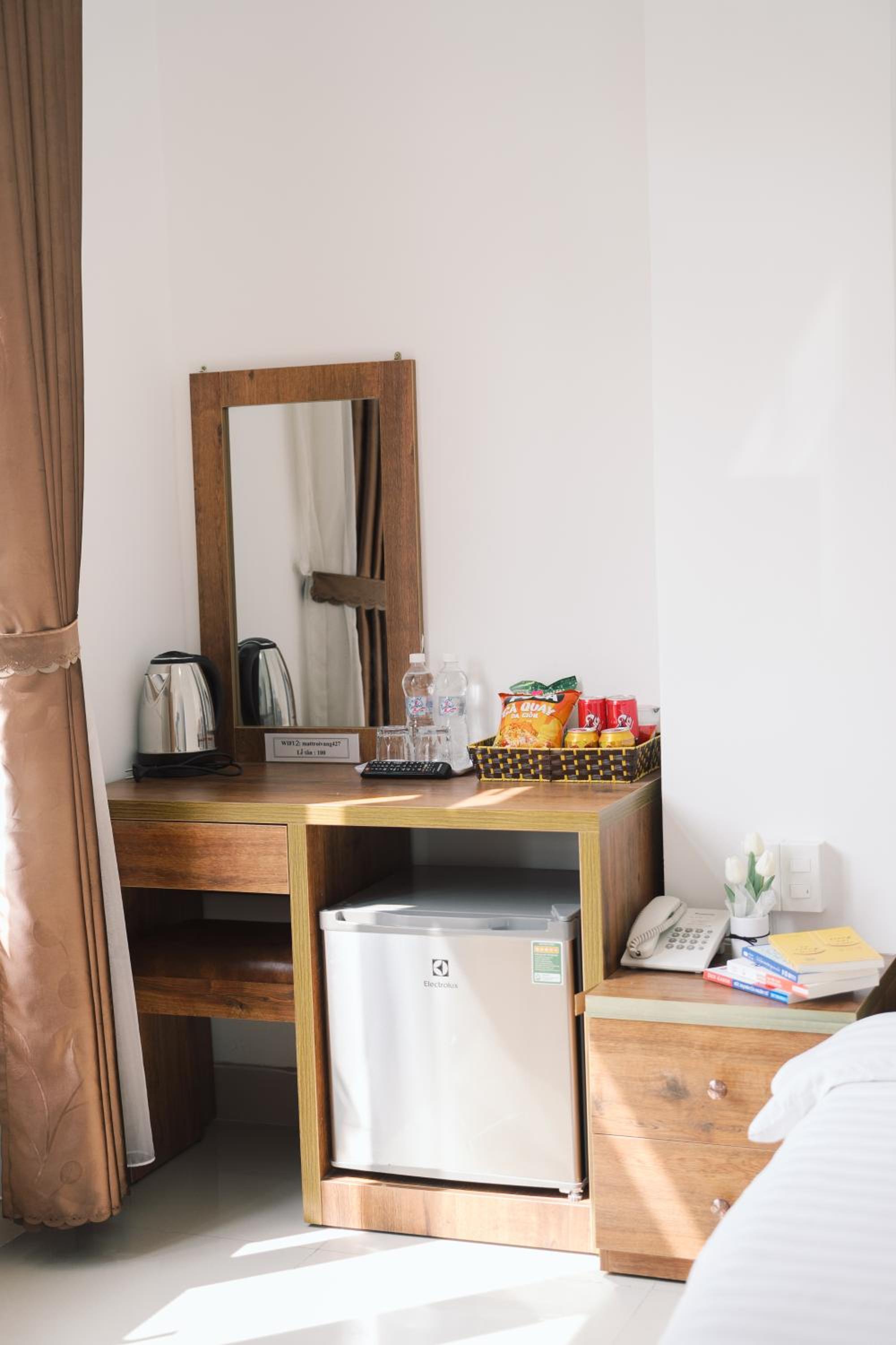 Deluxe Double Room - Photo 12