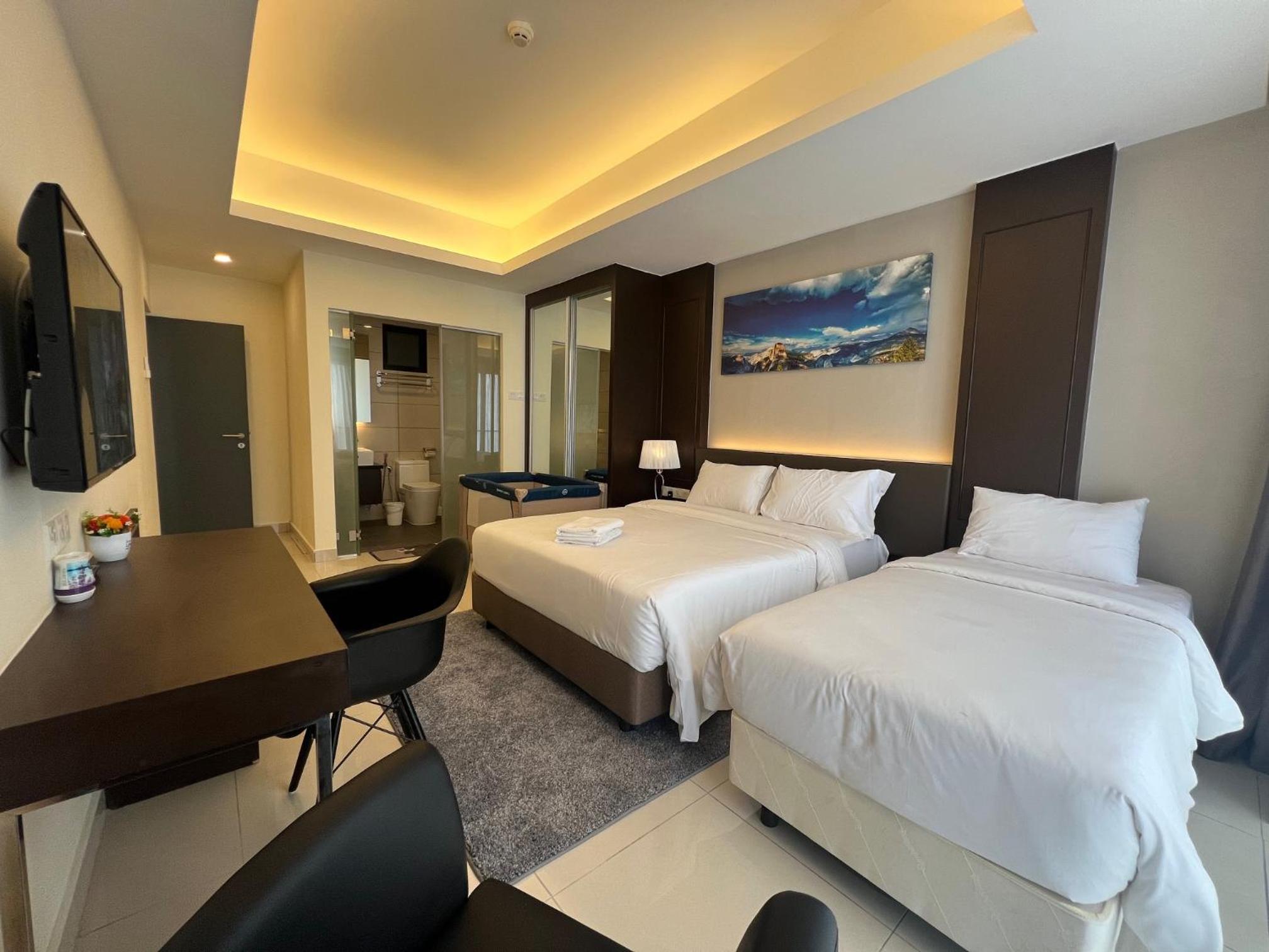Three-Bedroom Suite  - Photo 24
