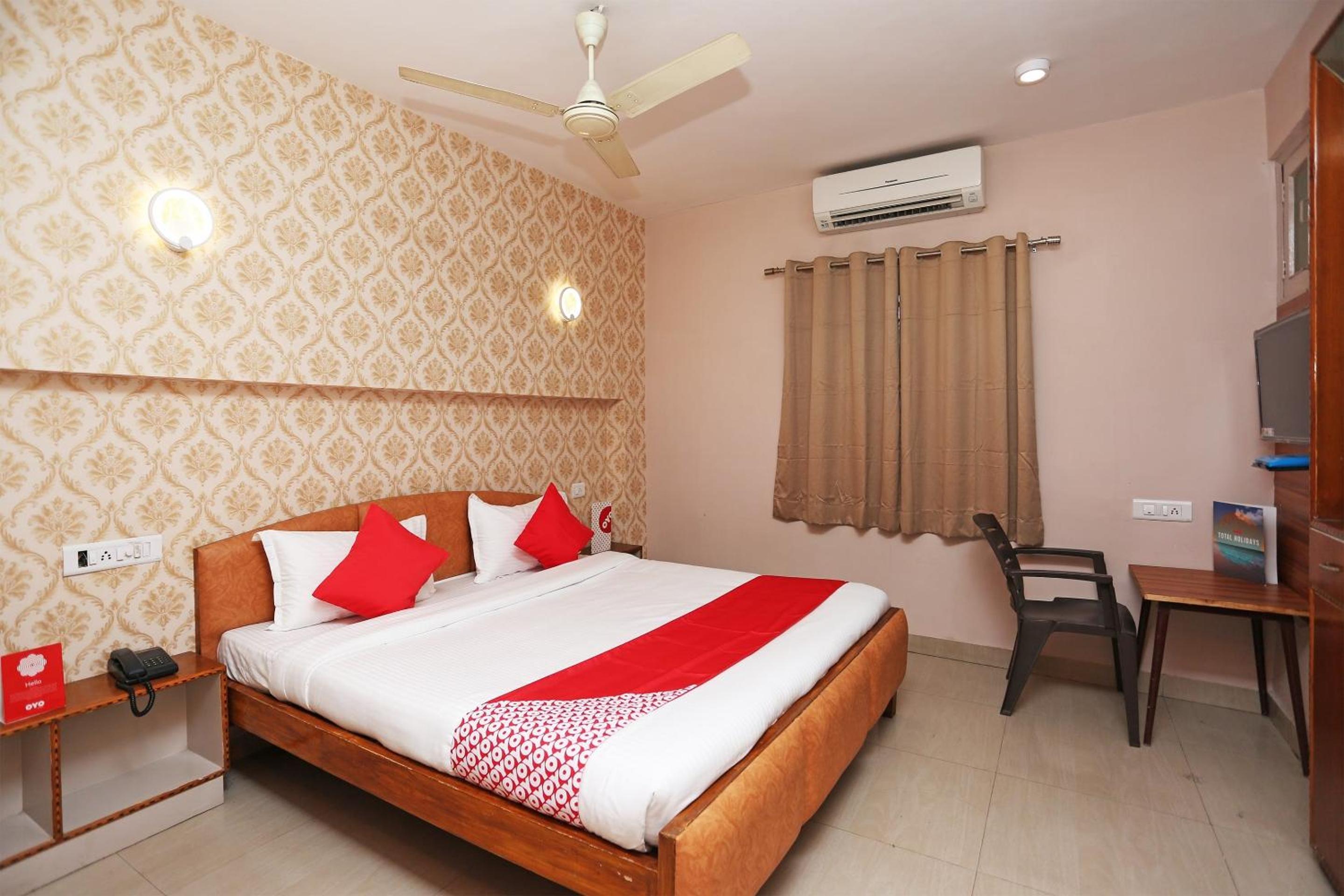 Classic Triple Room photo 2