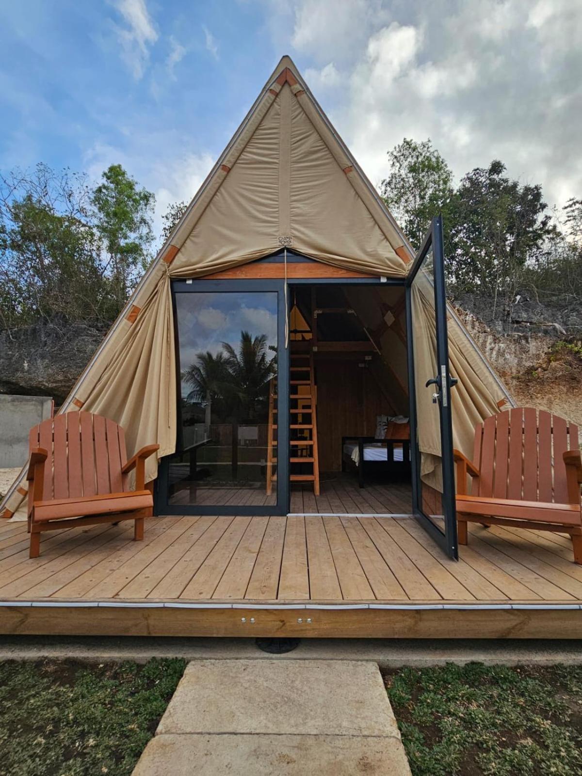 Quadruple Room - Photo 11