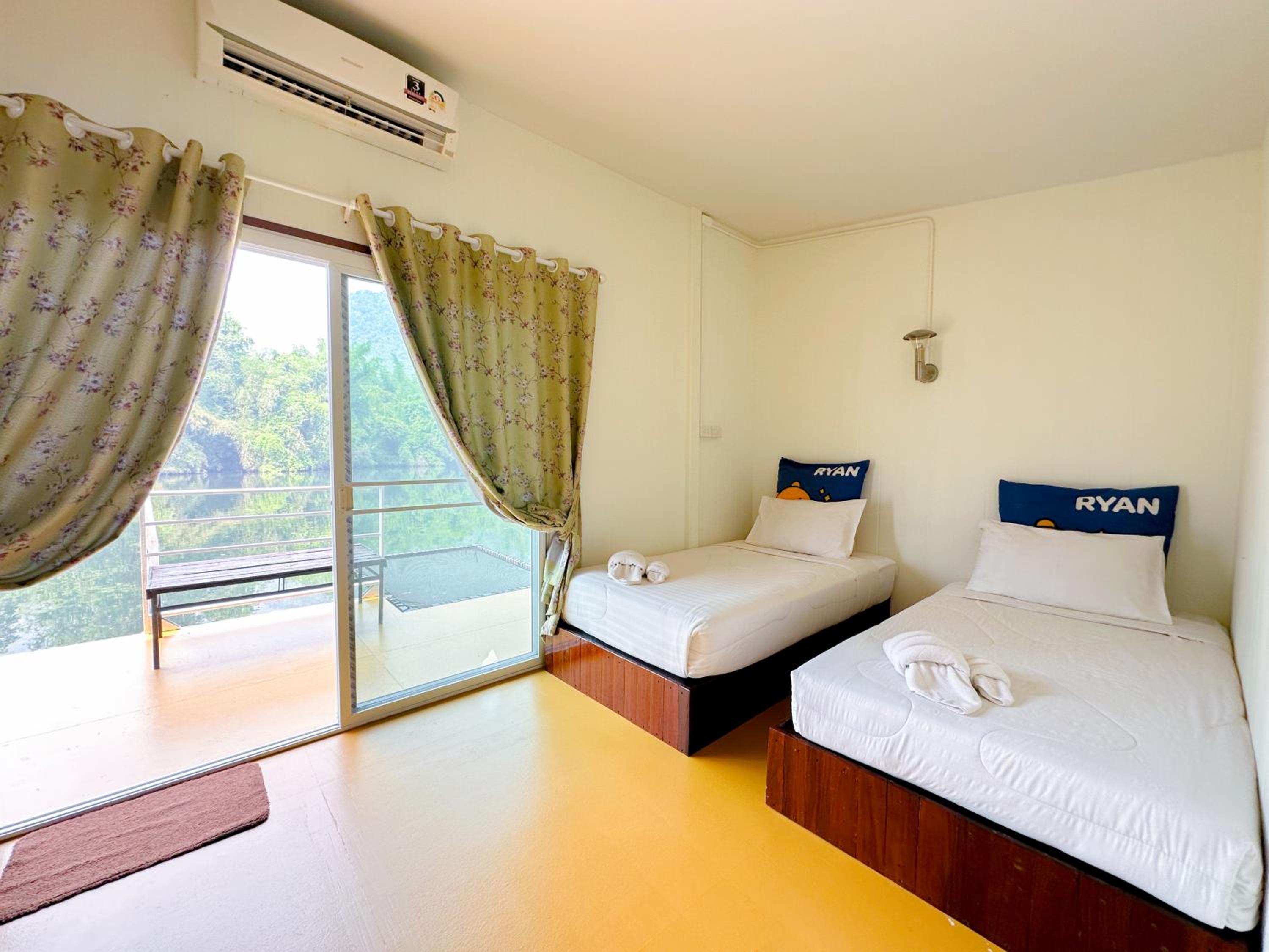 Two-Bedroom Bungalow - Photo 1