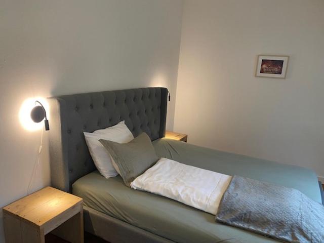 Double Room with Private Bathroom - Photo 7