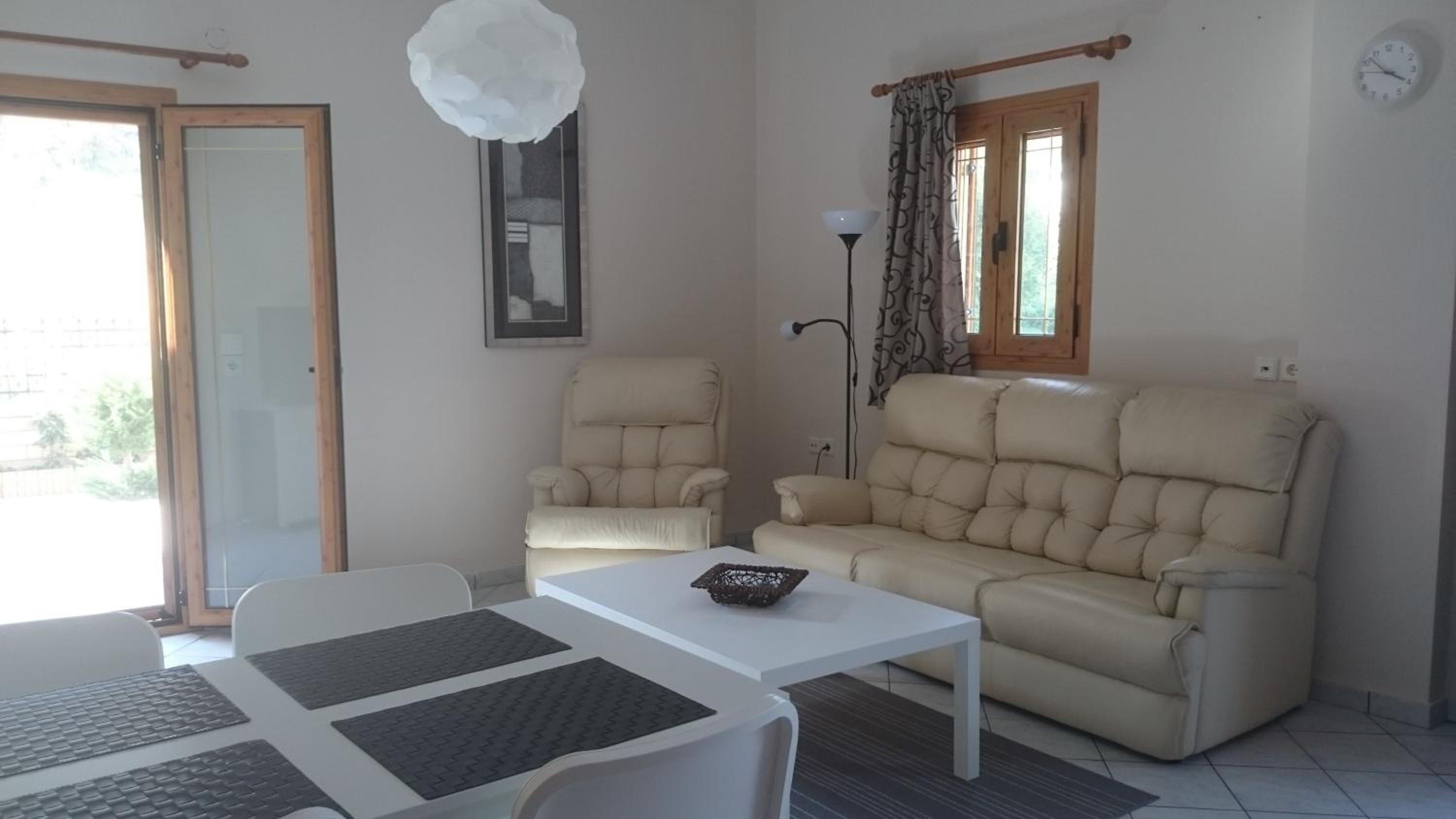 Two-Bedroom Apartment - Photo 9