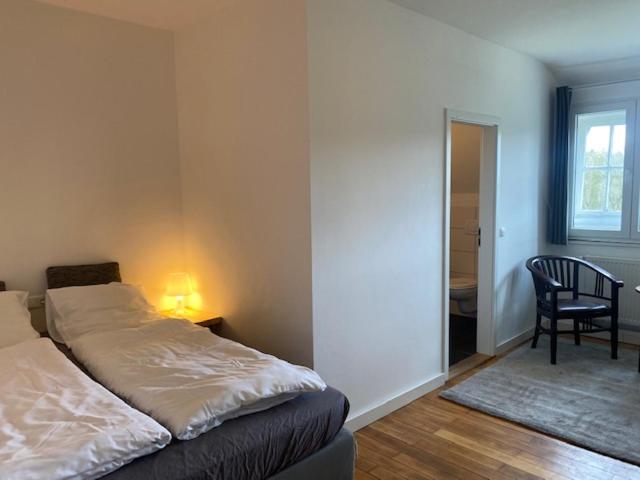 Triple Room with Private Bathroom photo 2