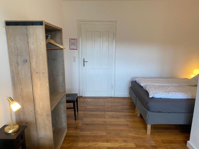 Triple Room with Private Bathroom photo 2