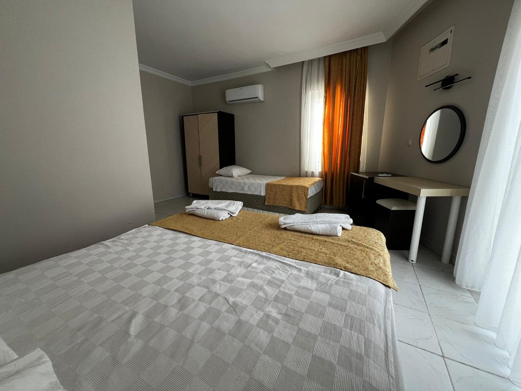 Standard Double Room - Photo 1