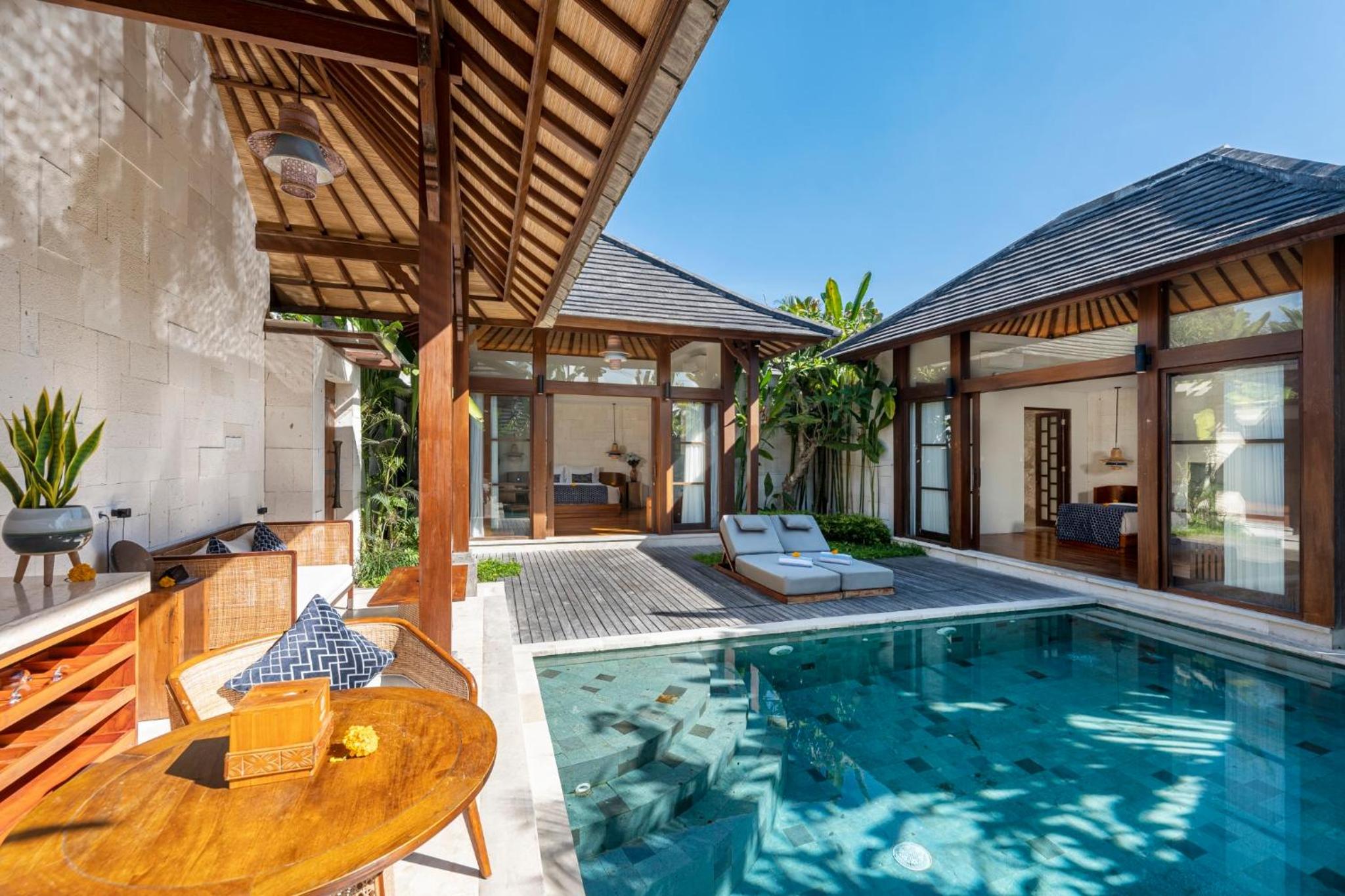 Royal Two-Bedroom Villa with Private Pool & Jacuzzi - Photo 6