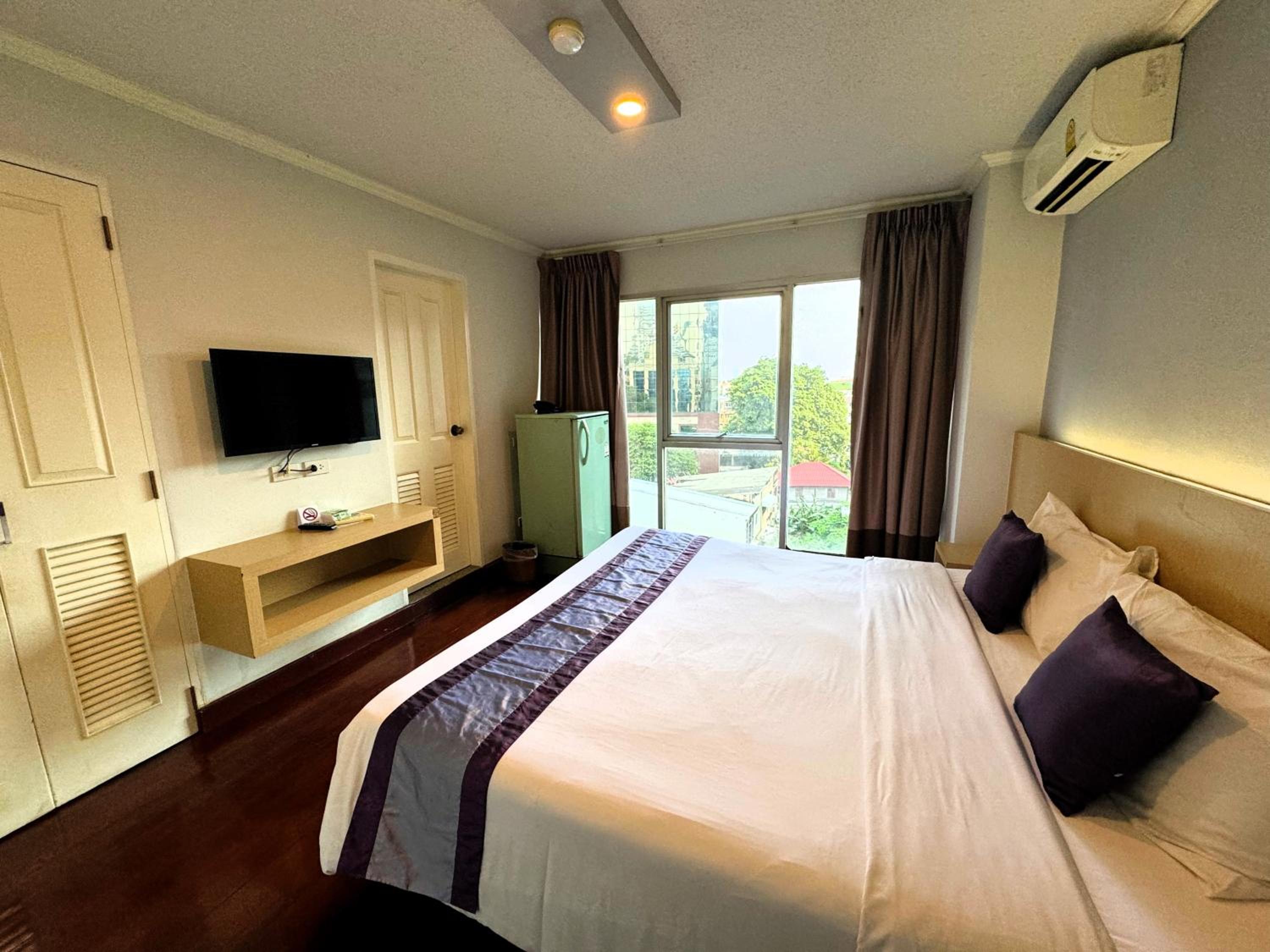 Superior King Room photo 3