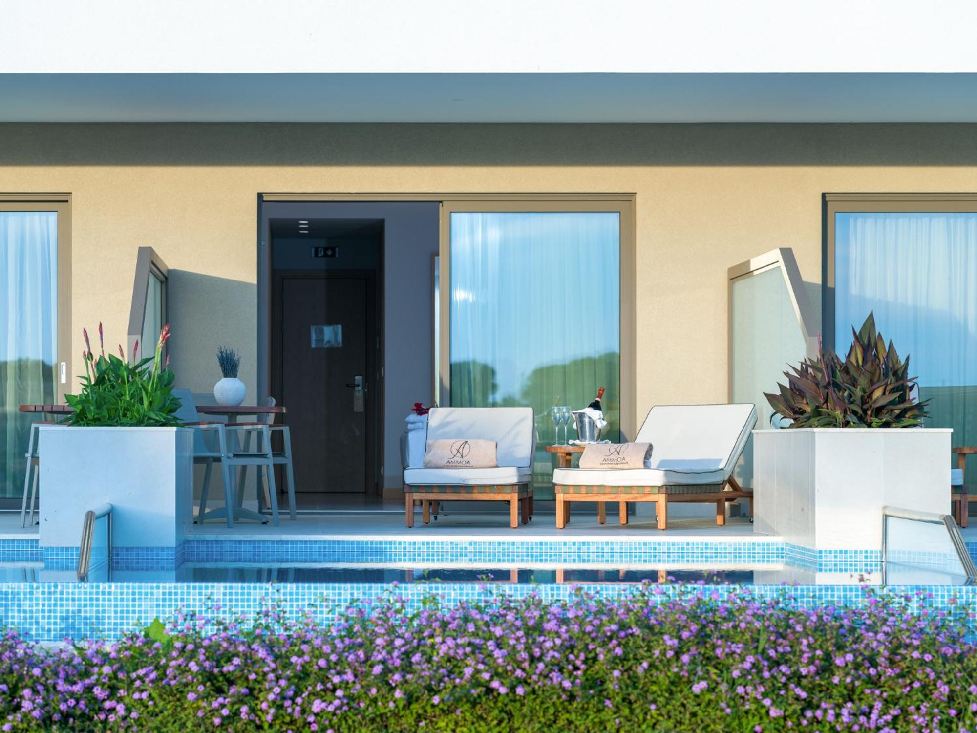 Deluxe Room Lateral Sea View Private Pool - Photo 3