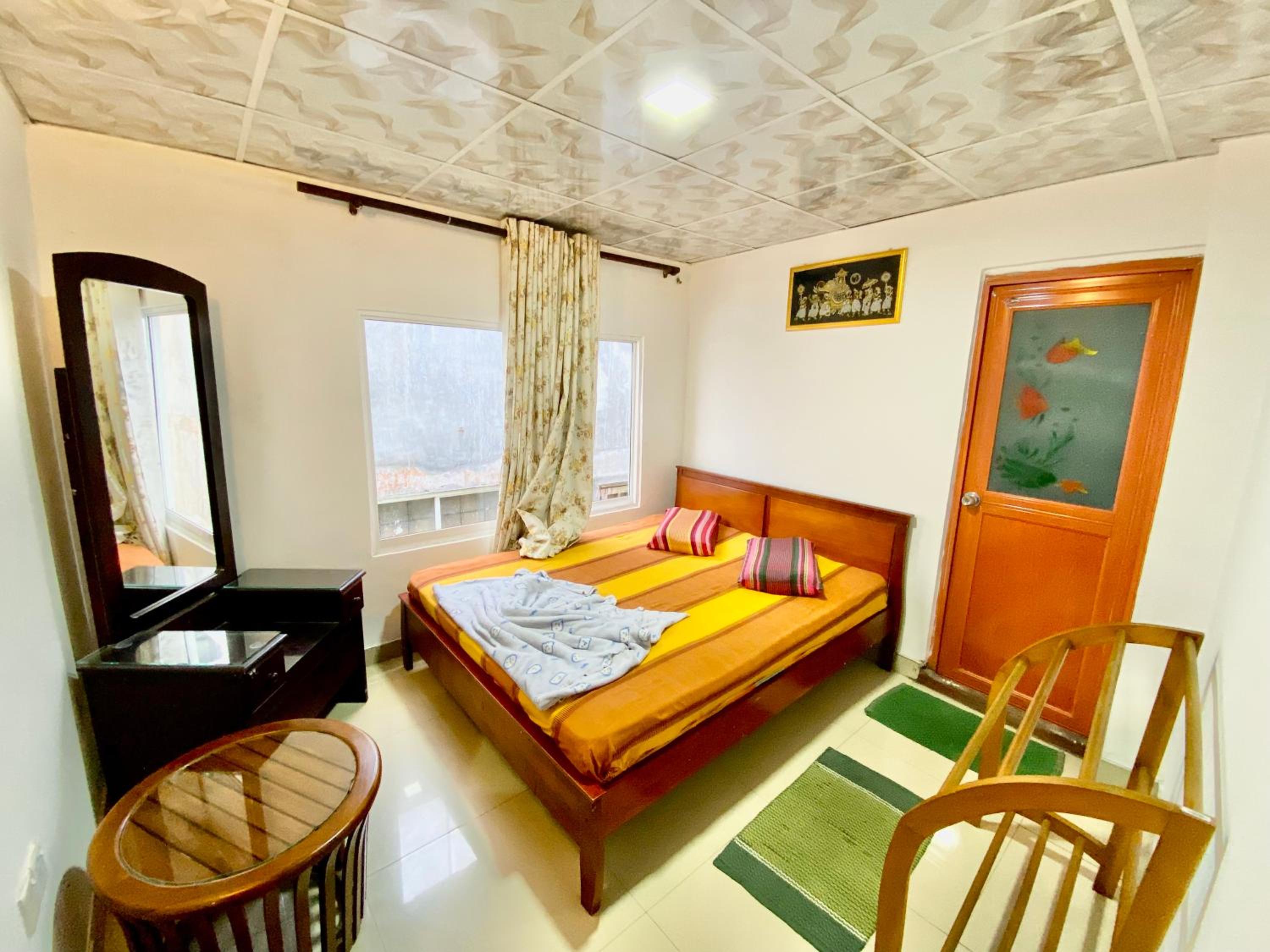 Budget Double Room photo 1