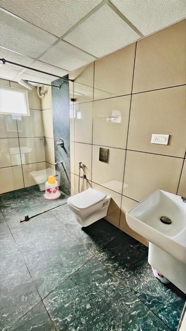 Deluxe Double Room With Balcony photo 2