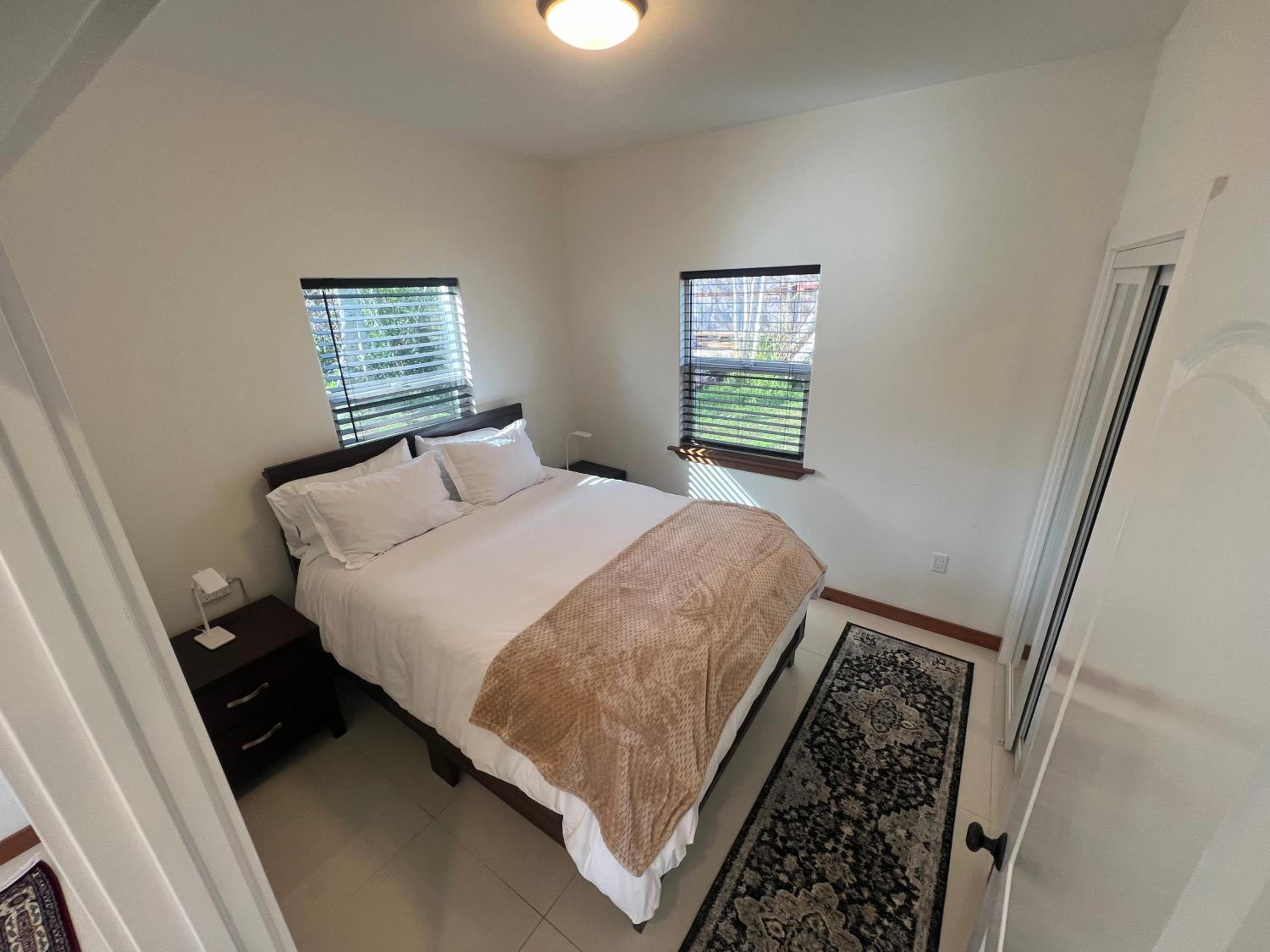 Two-Bedroom House photo 2