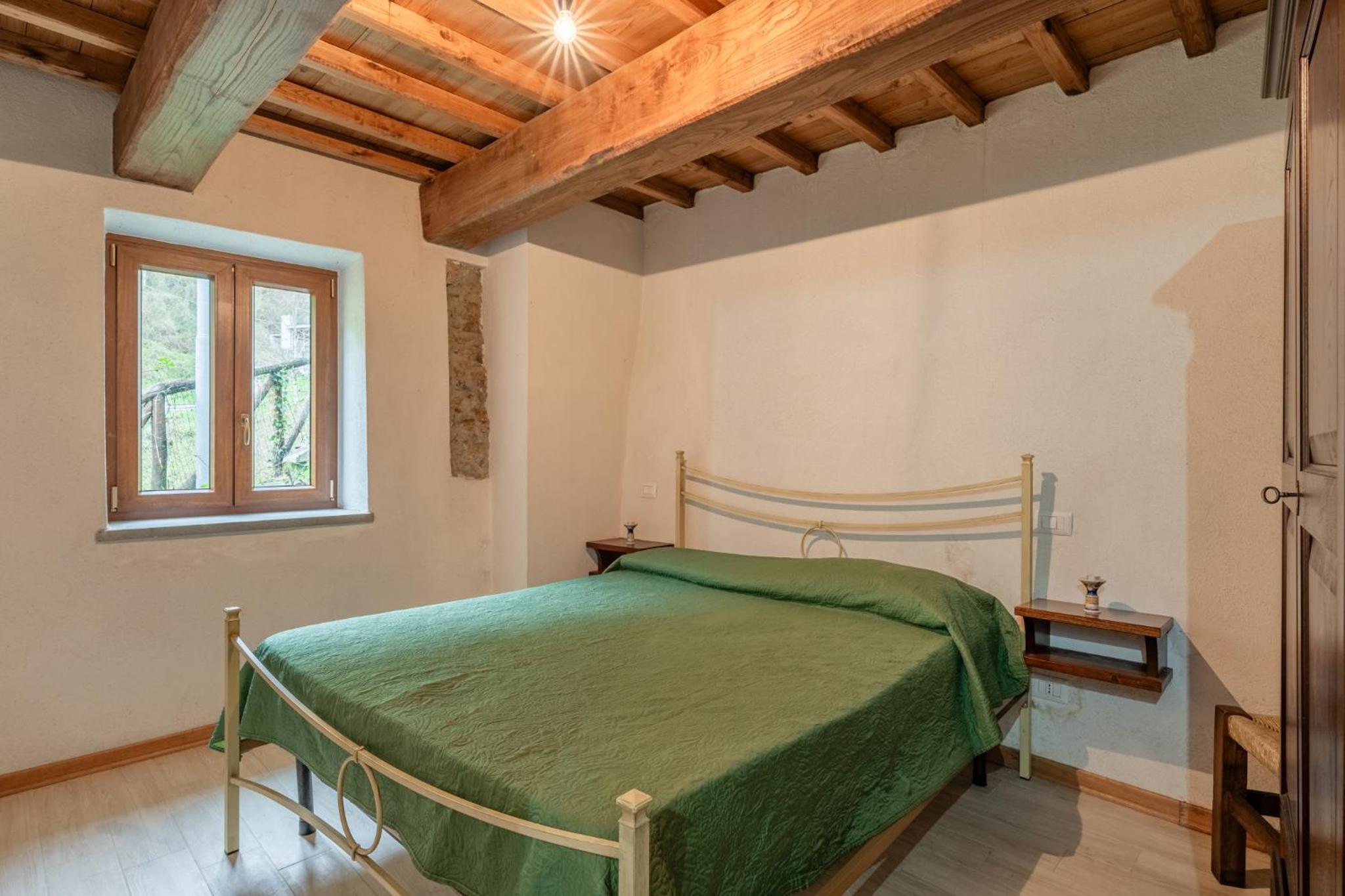One-Bedroom House photo 1