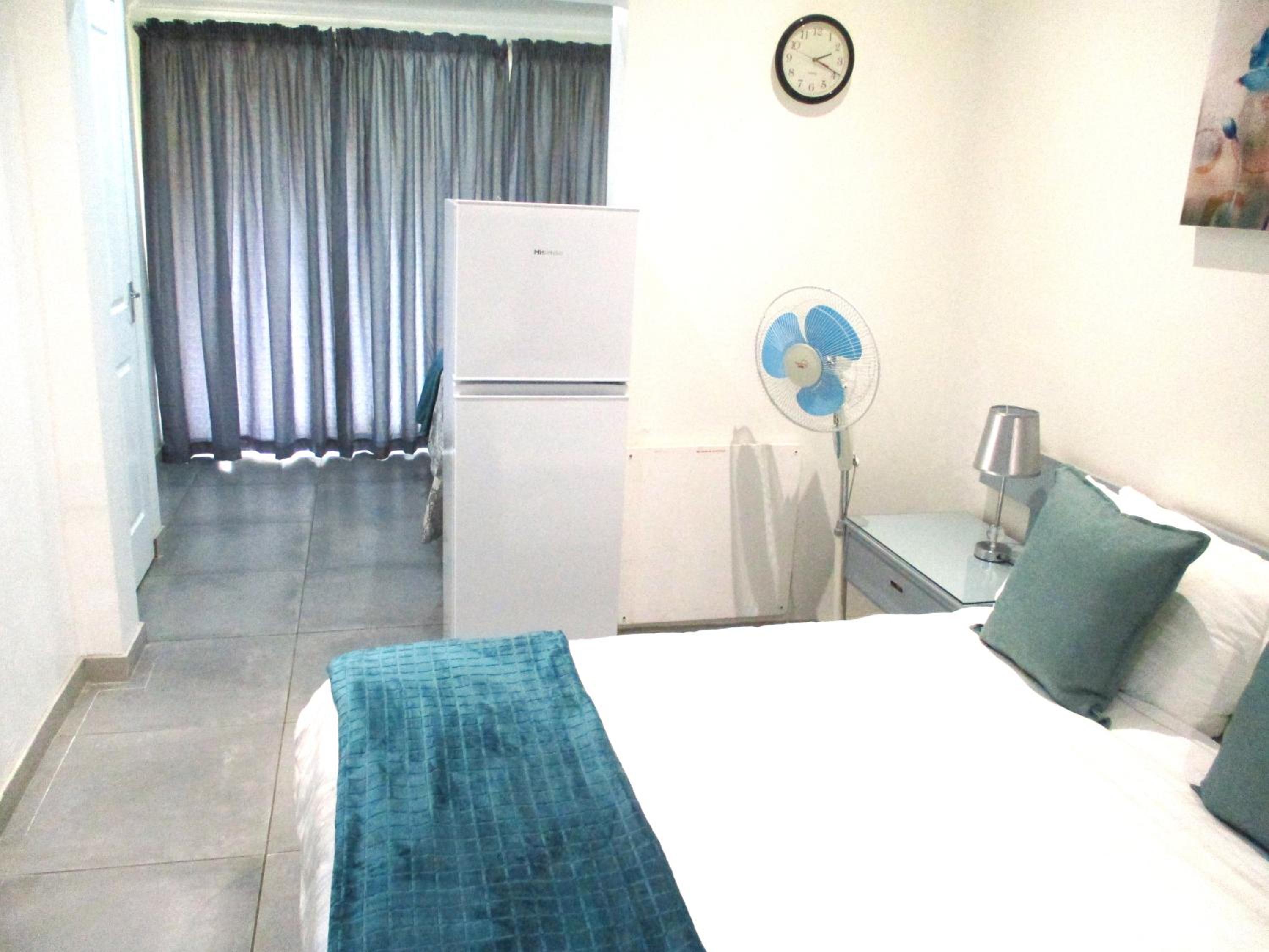 Family Room with Shower - Photo 12