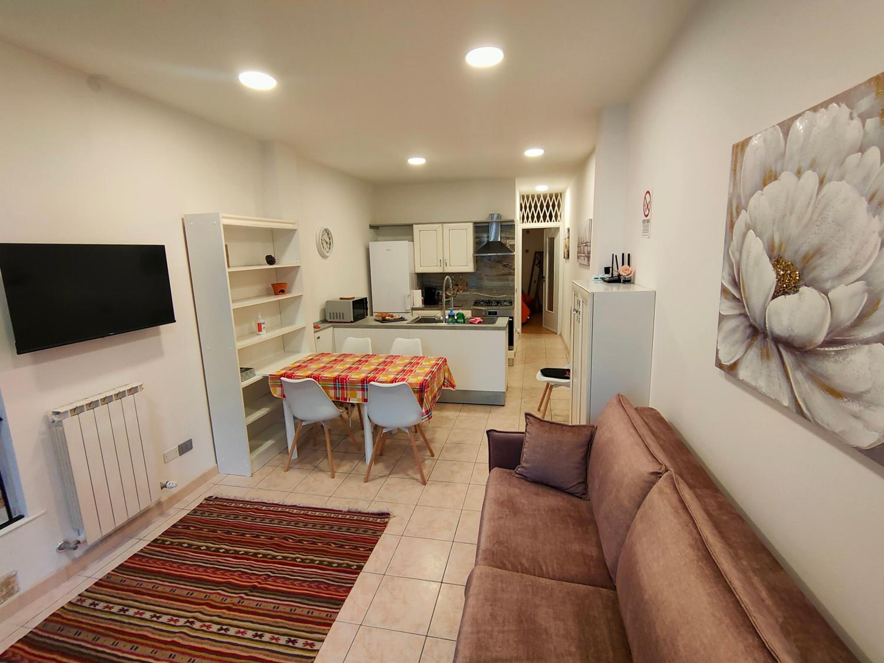 One-Bedroom Apartment