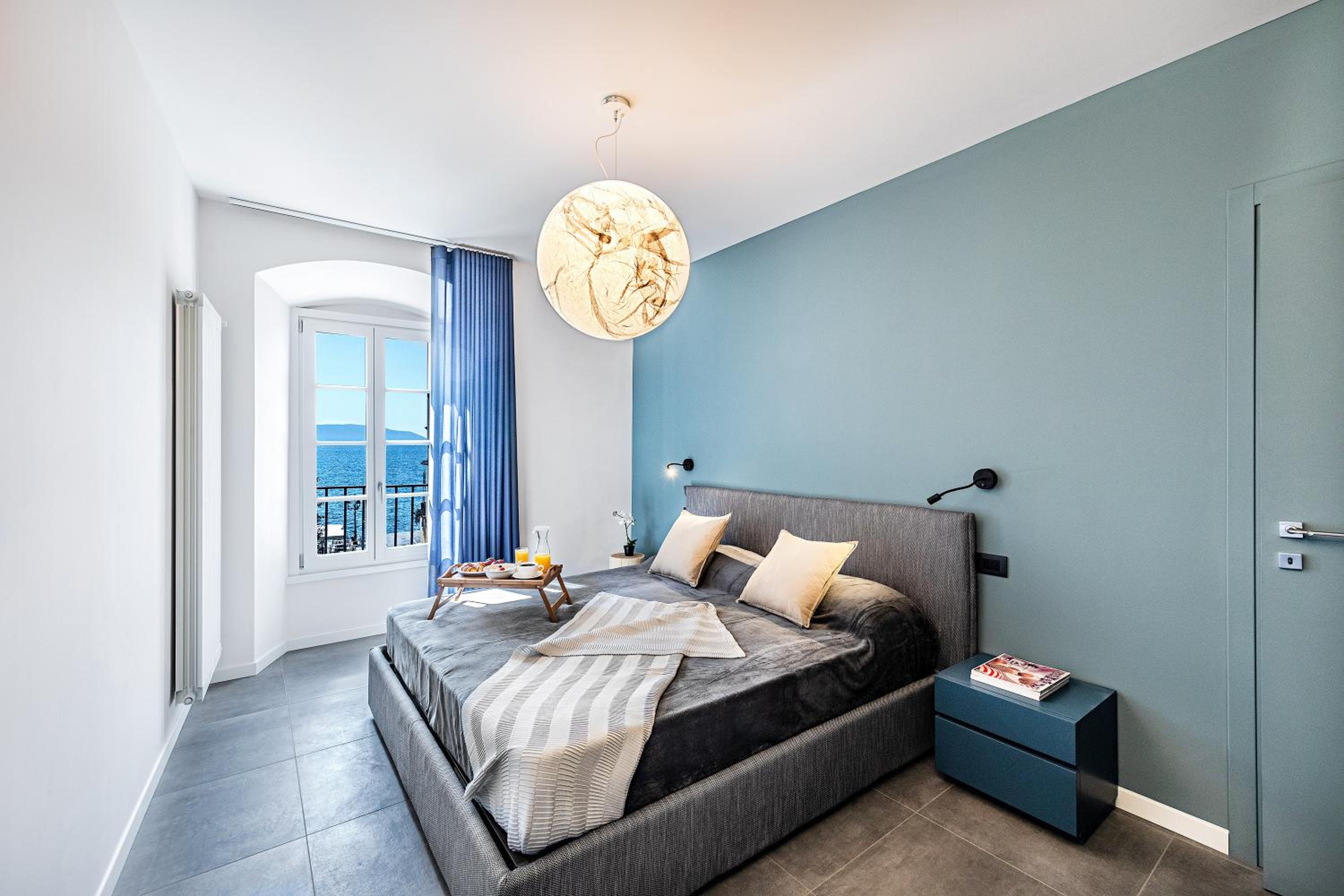 Superior Apartment with City View