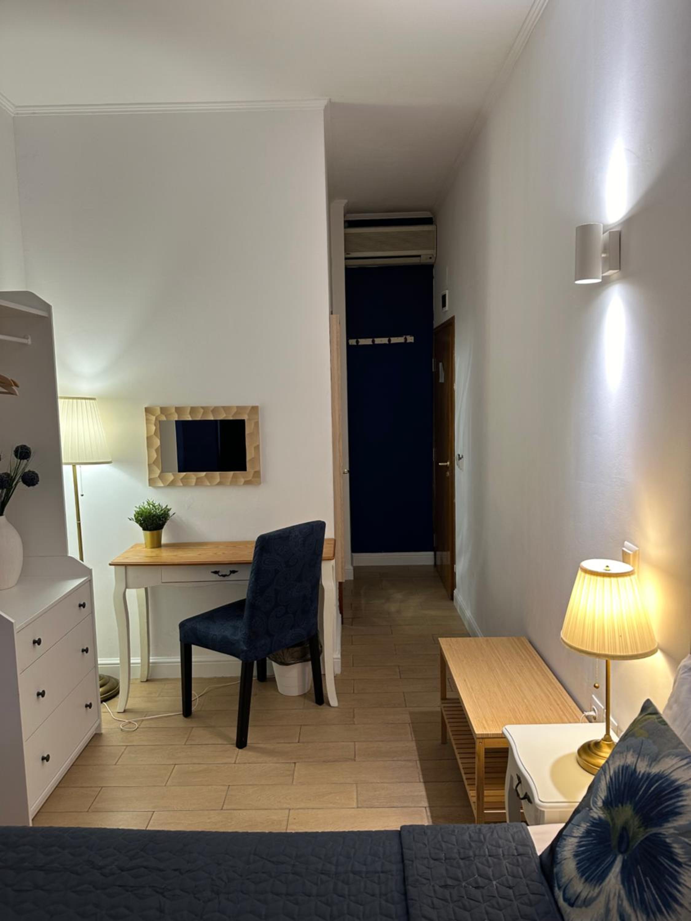 Budget Double Room photo 1